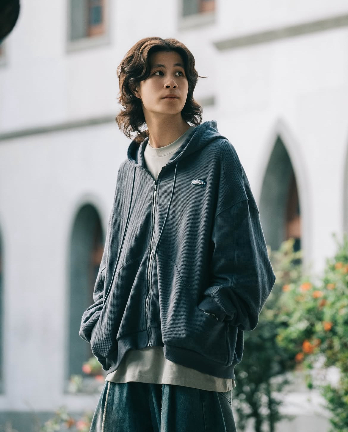 ORDINARY 重磅華夫格短版帽拉鍊外套 2色