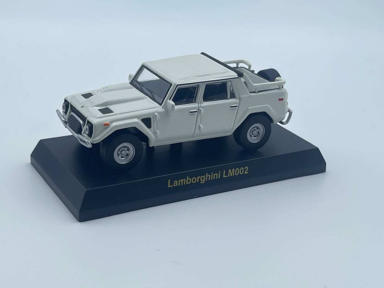 KYOSHO LAMBORGHINI LM002 WHITE