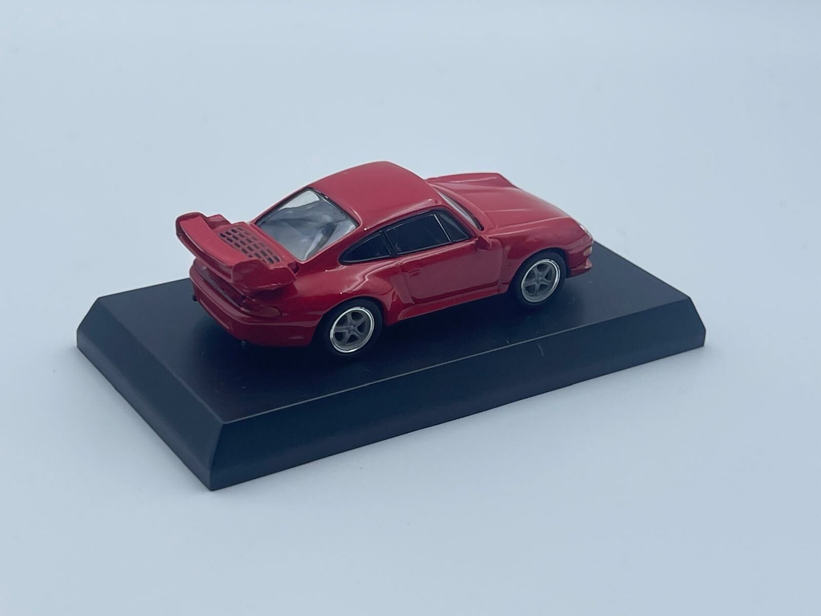 KYOSHO PORSCHE 911 GT2 RED
