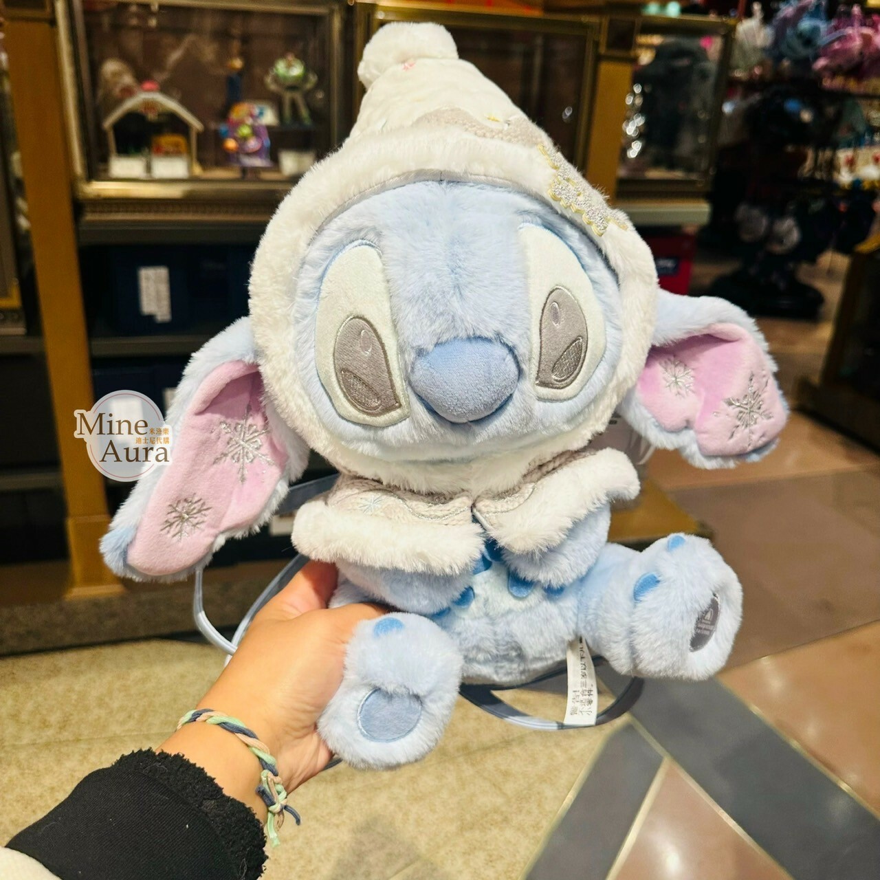 (限時特價) 2024 冬日系列 史迪奇 Stitch 安琪拉 Angel 絨毛娃娃 玩偶造型 後背包 星際寶貝 Lilo & Stitch -上海迪士尼樂園