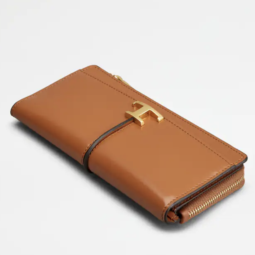 Tods T Timeless Wallet in Leather