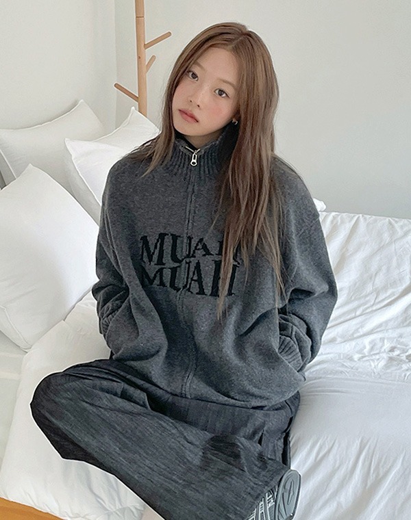 預訂｜MUAHMUAH LAMBSWOOL JACQUARD KNIT ZIPUP
