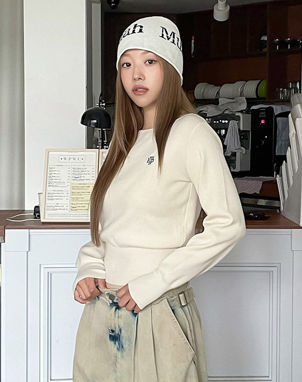 預訂｜MUAHMUAH STITCH LOGO SOFT BOATNECK KNIT