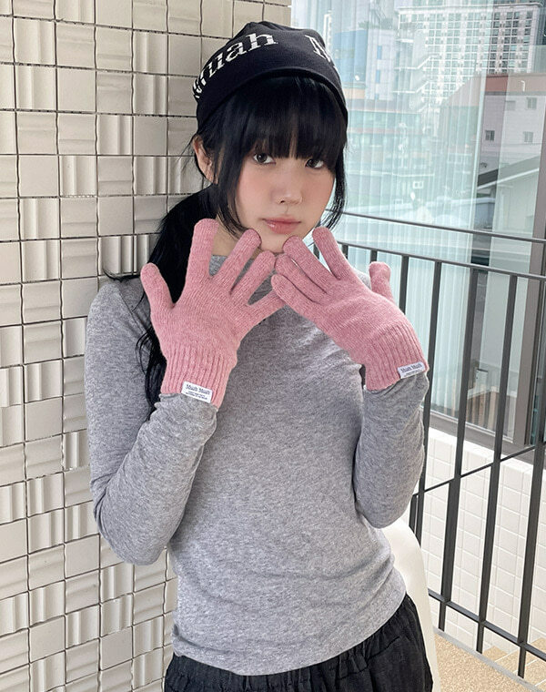 預訂｜MUAHMUAH LOGO POINT WOOL KNIT GLOVE