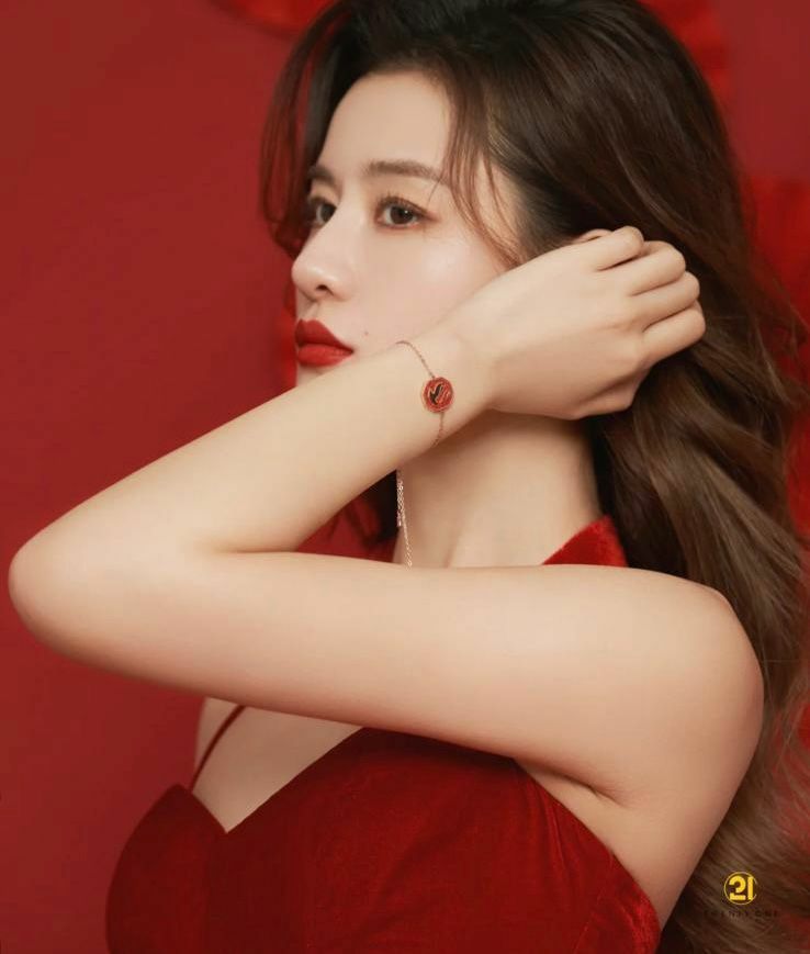 【預購】Swarovski Swan G112526 手鏈