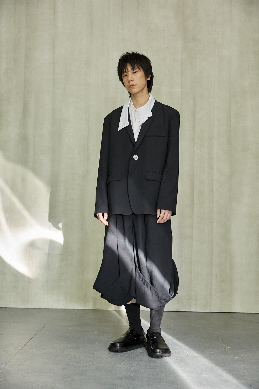 可調整褲腳寬筒長褲