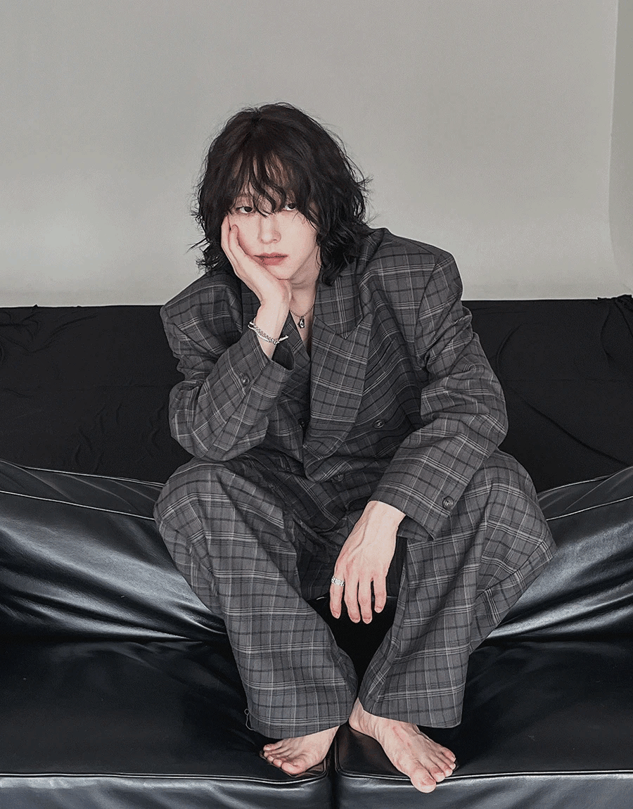 格紋雙排扣西裝外套