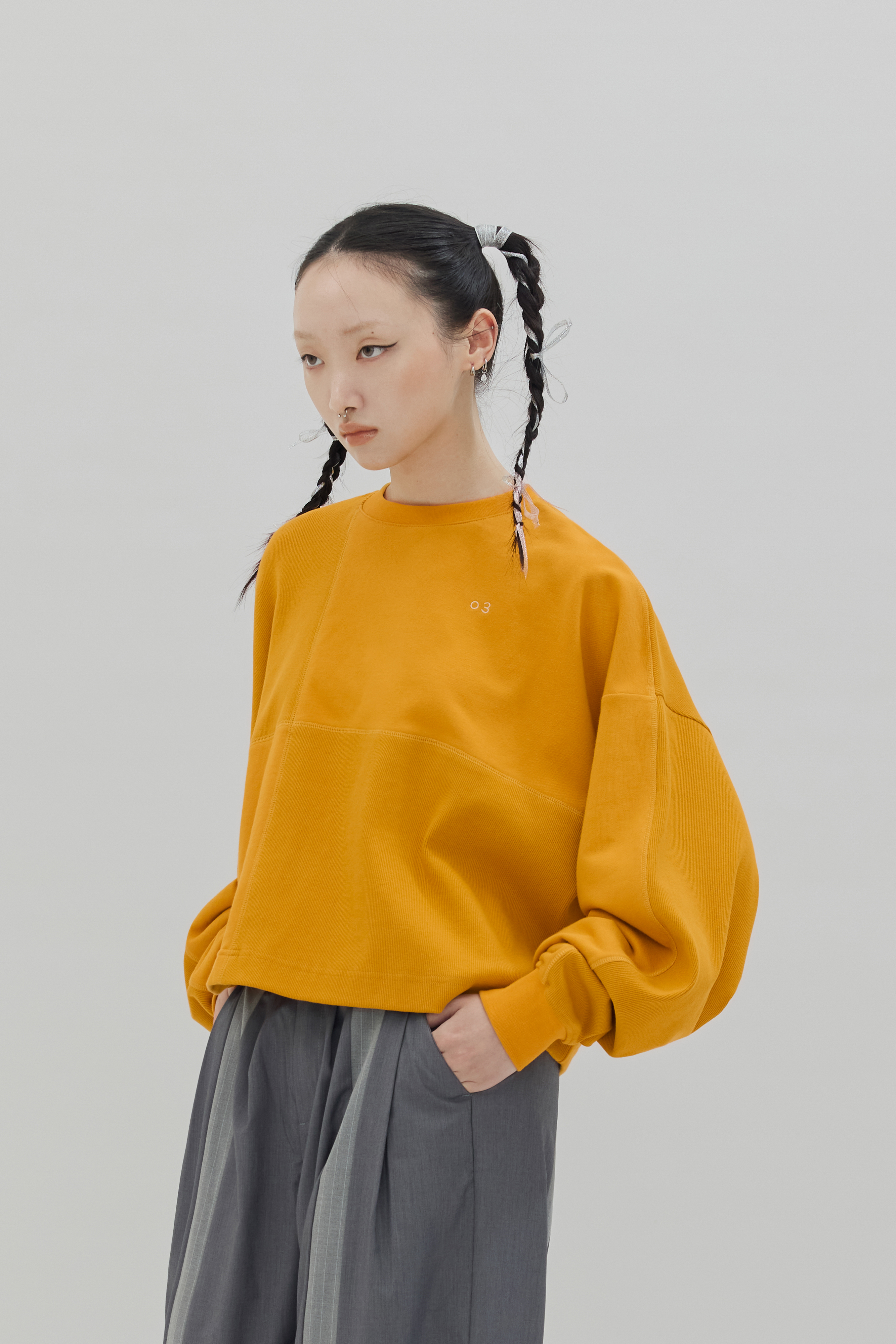 Square Patch Crewneck Sweatshirt｜Salted Egg