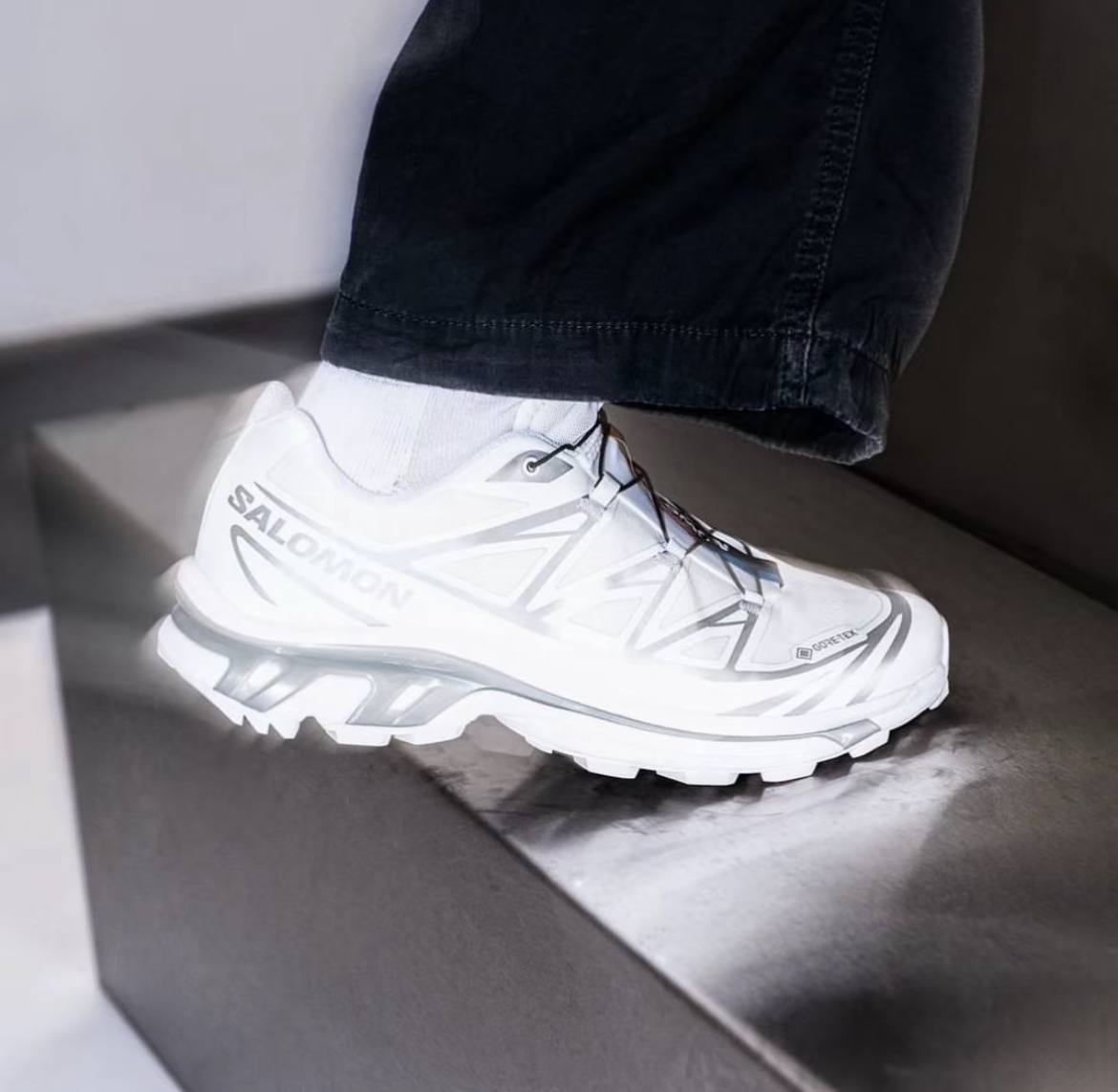 【代購】Salomon XT-6 GTX " White & Ftw Silver " 白銀
