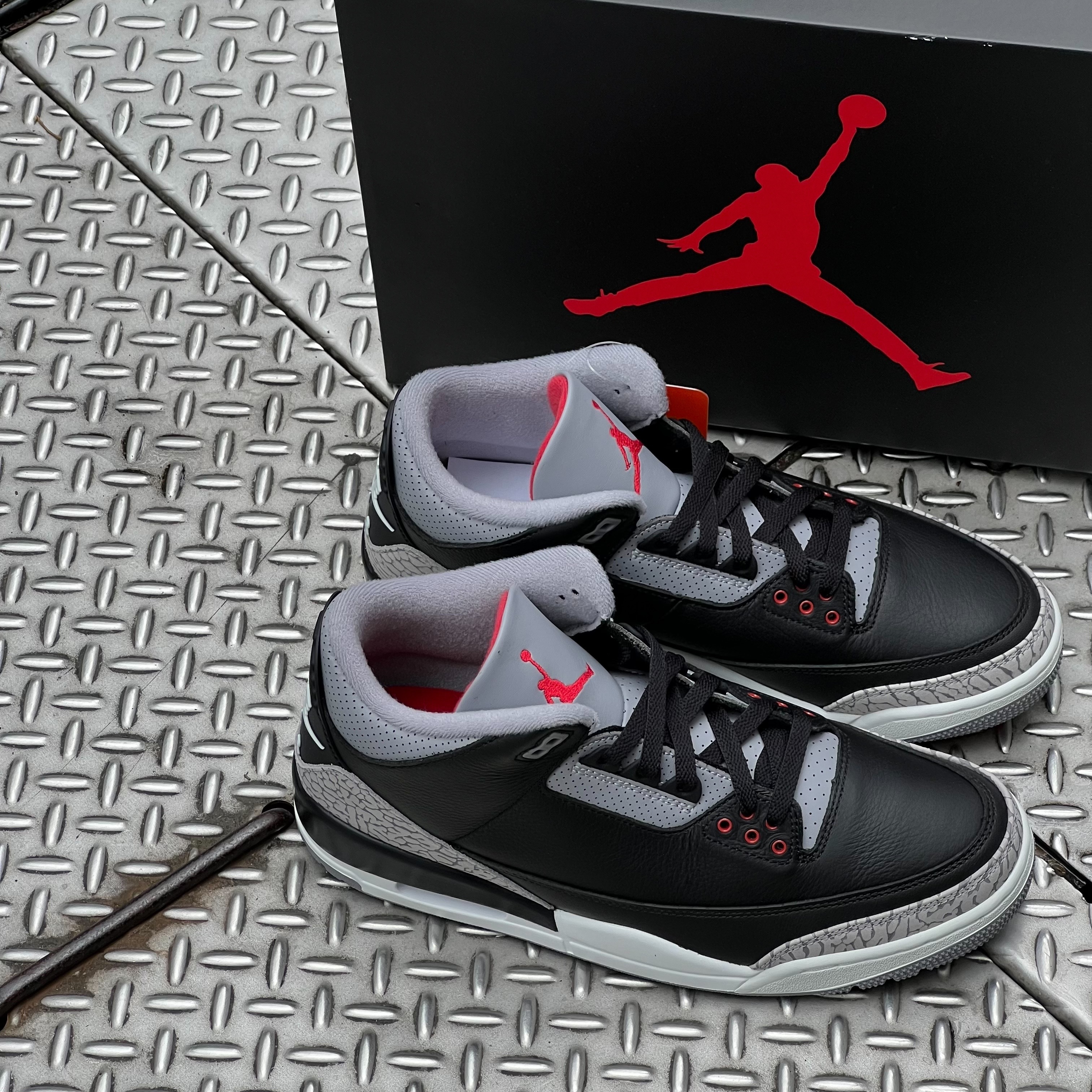 NIKE Air Jordan 3 ‘Black Cement’ 老屁股 DN3707-010