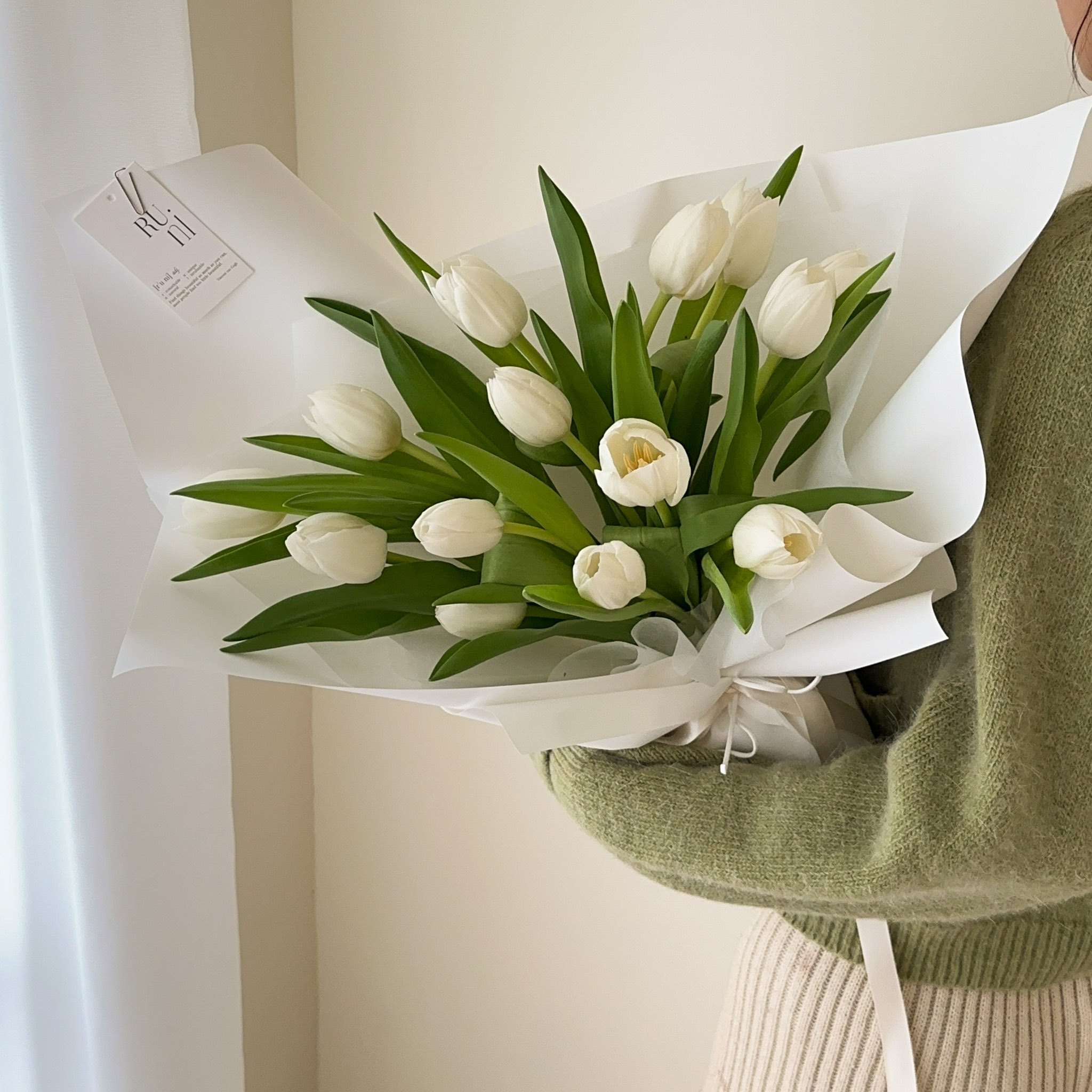 純白飛雪-純白鬱金香花束（多款可選）