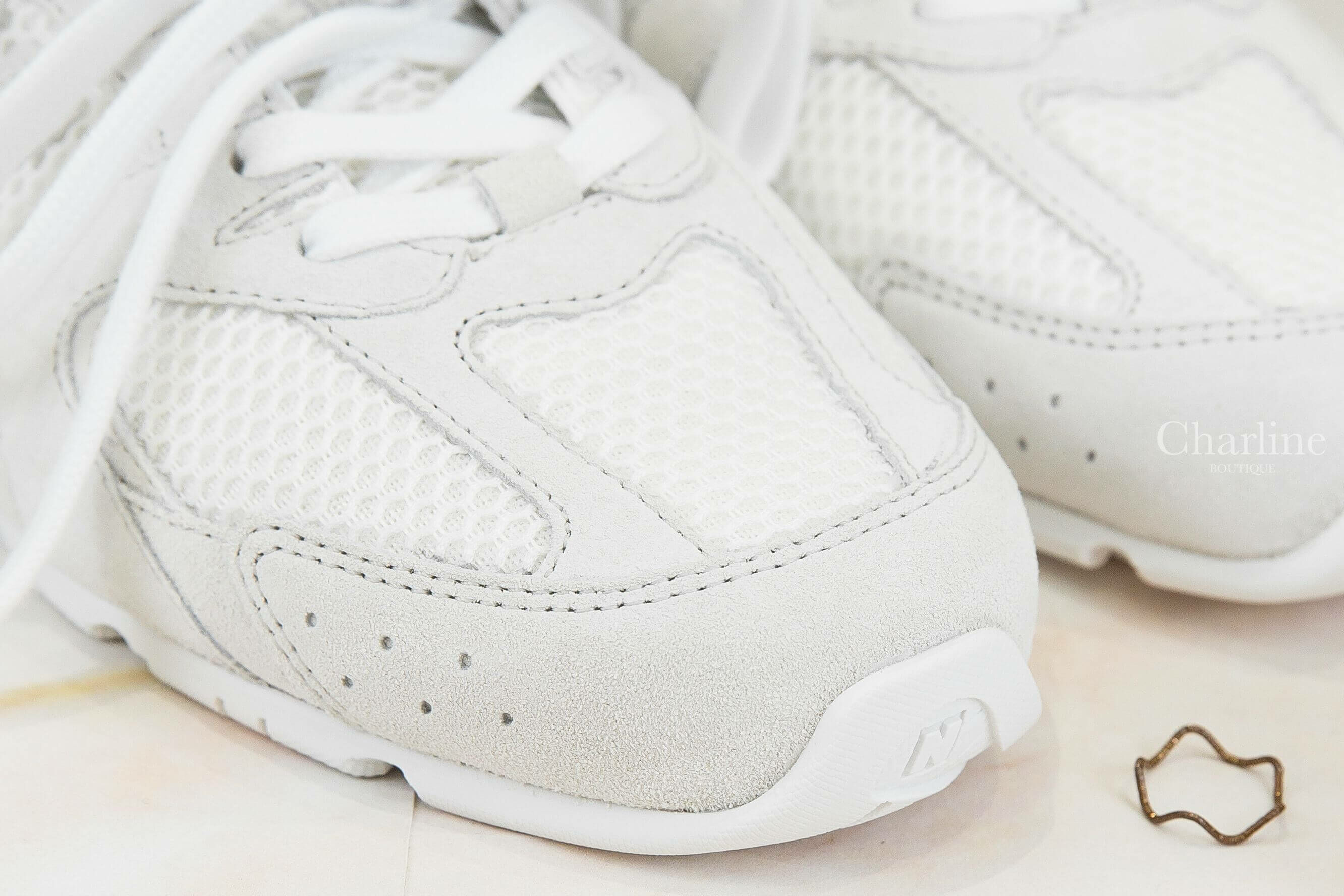 Miu Miu New Balance X Miu Miu 530 Sl Suede And Mesh Sneakers 白色聯名款麂皮網眼白色藍色鞋帶運動鞋