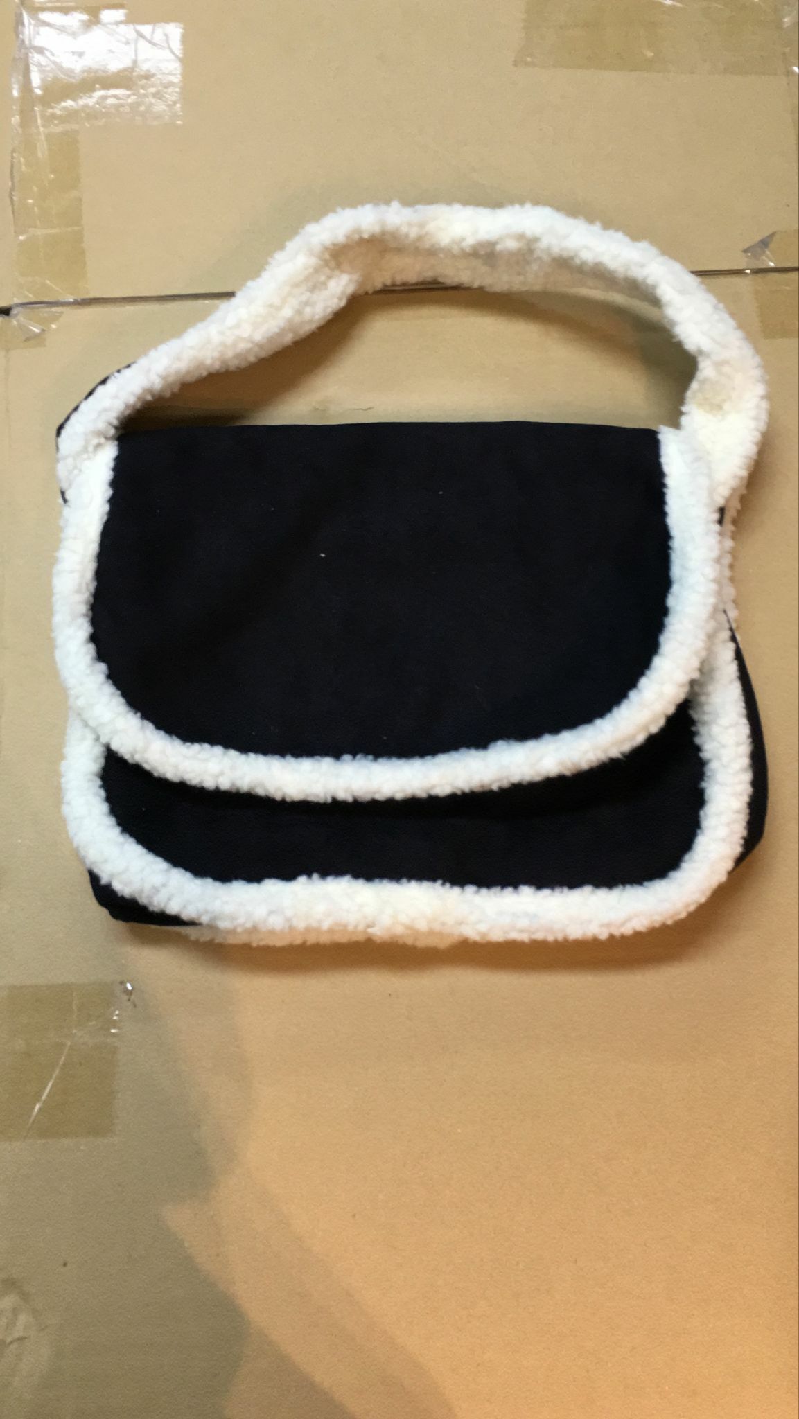 現貨 韓國單肩袋（此為清貨價貨品不設退換） (AT11 507)