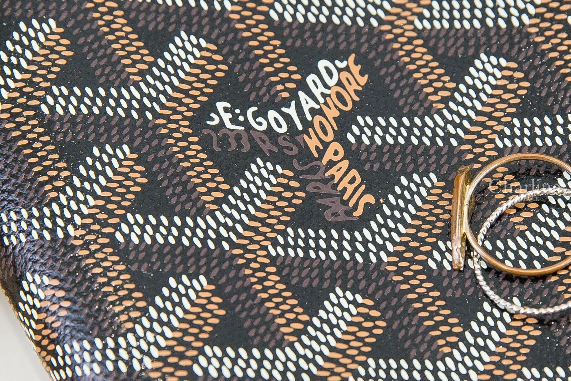 Goyard Montmartre GM Case 黑色大型小牛皮黃色內裡扣式收納包