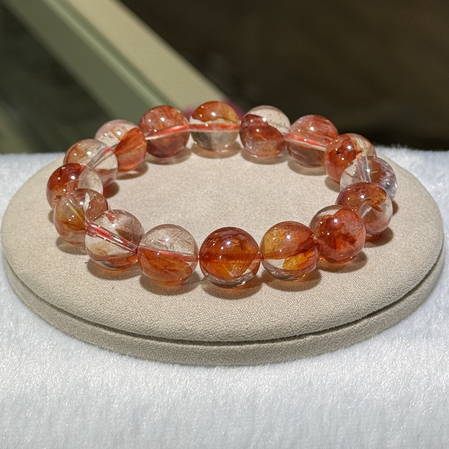 紅膠花水晶手串 12.5 mm +/-