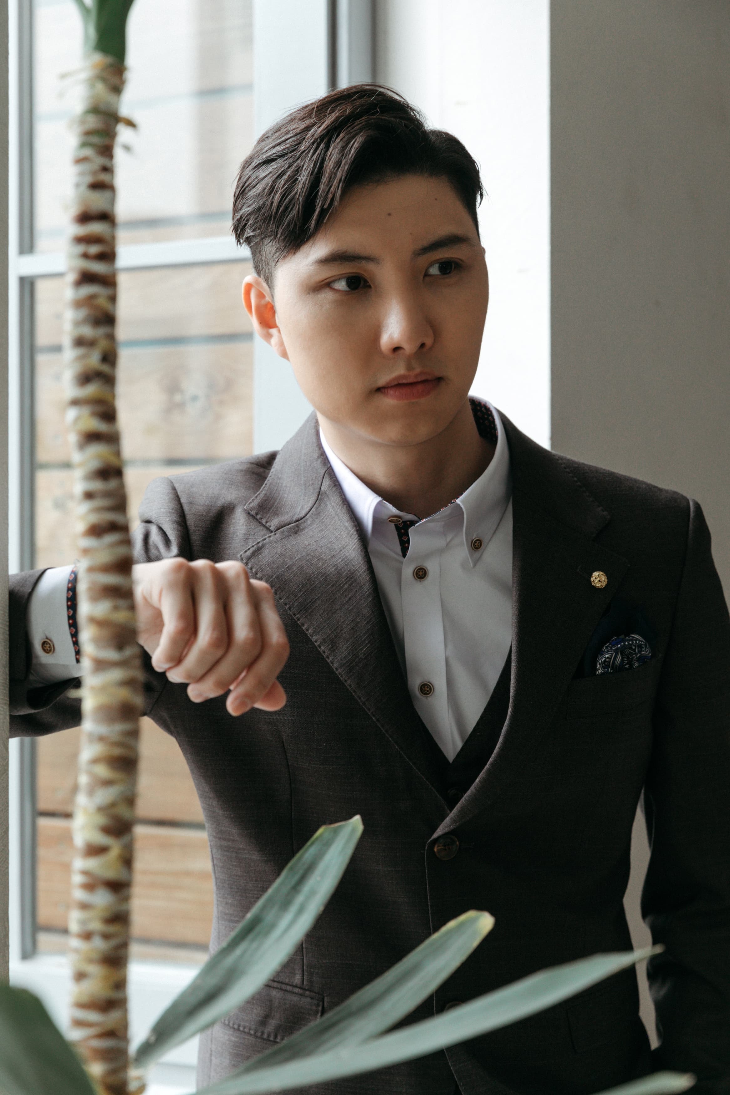 窗型格紋三件式單排扣西裝 348 咖啡色