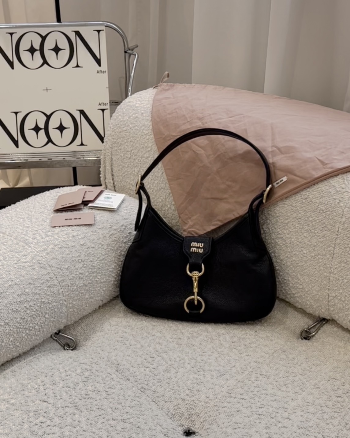 MIUMIU｜MADRAS HOBO 腋下包 黑色