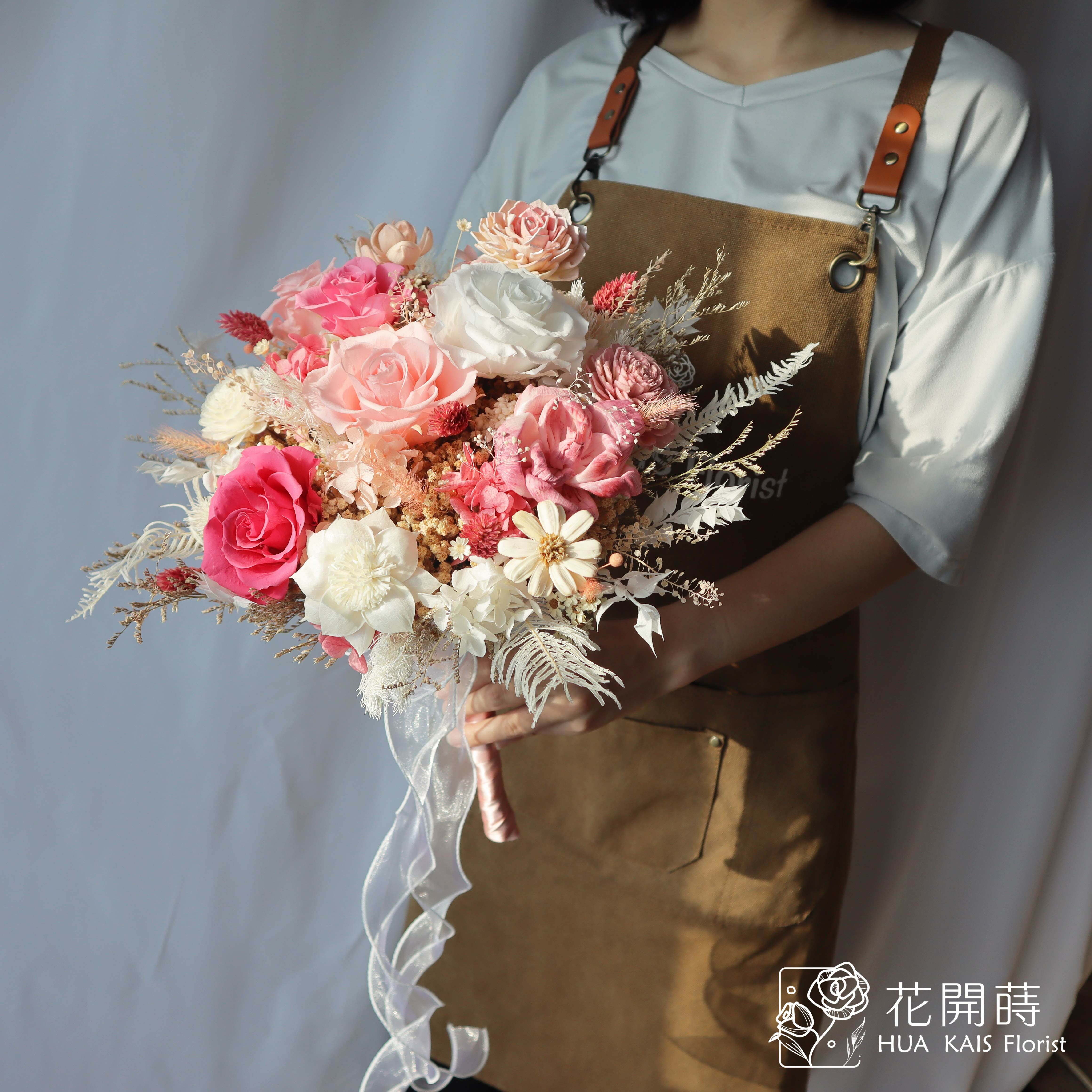 新娘捧花|夢幻粉新娘捧花|永生花捧花|外拍捧花|韓式捧花|圓形捧花|粉色捧花|捧花|永生捧花