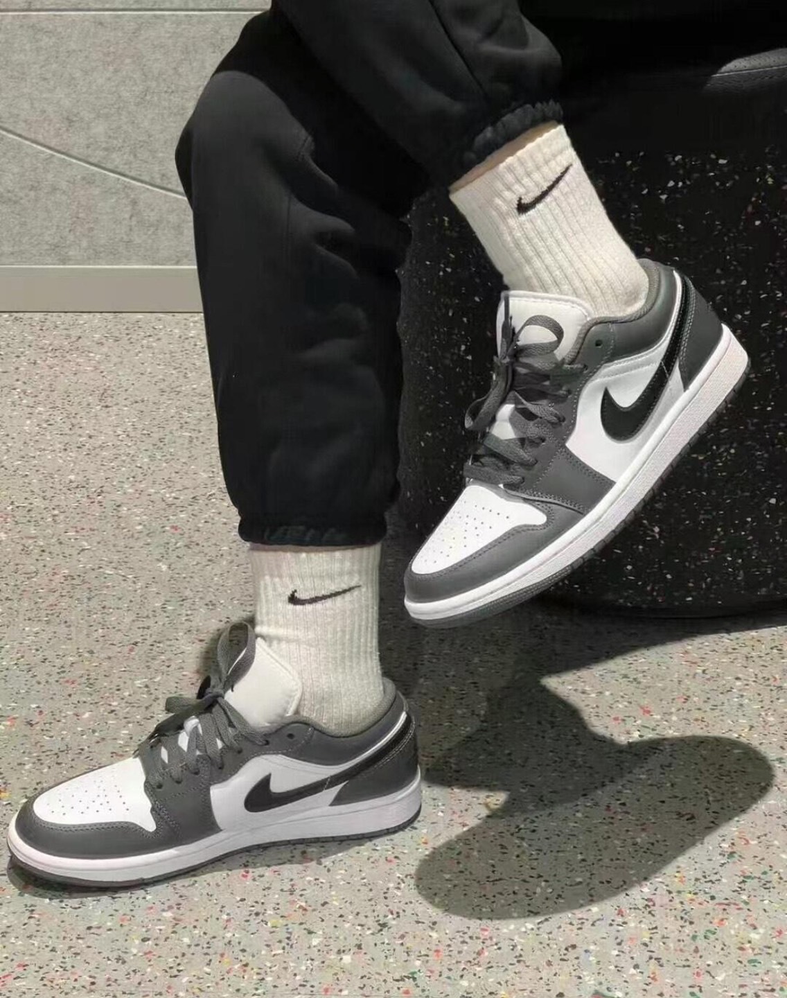 Nike Air Jordan 1 Low GS  "lron Grey" 灰黑 大童鞋