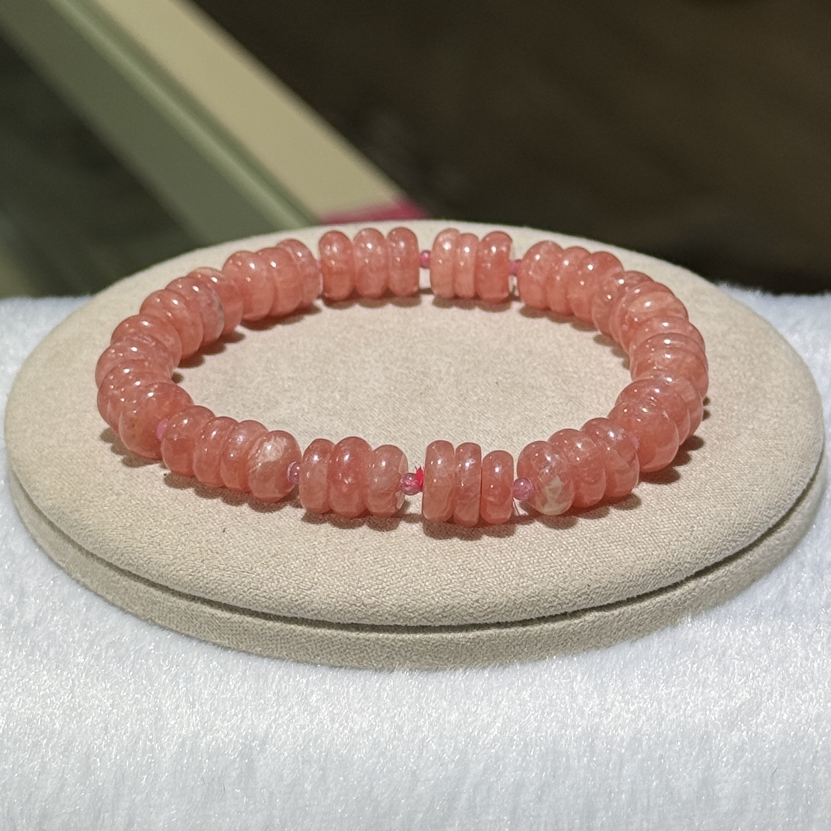 紅紋石盤珠手串 9 mm +/- (#02)