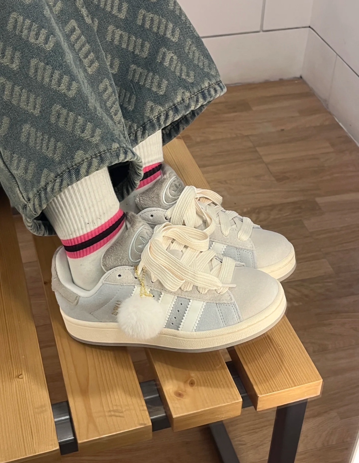 Adidas Originals Campus 00S 天鵝灰 淺灰色 灰白色 麂皮 毛球 復古 麵包鞋 JR8041/預購