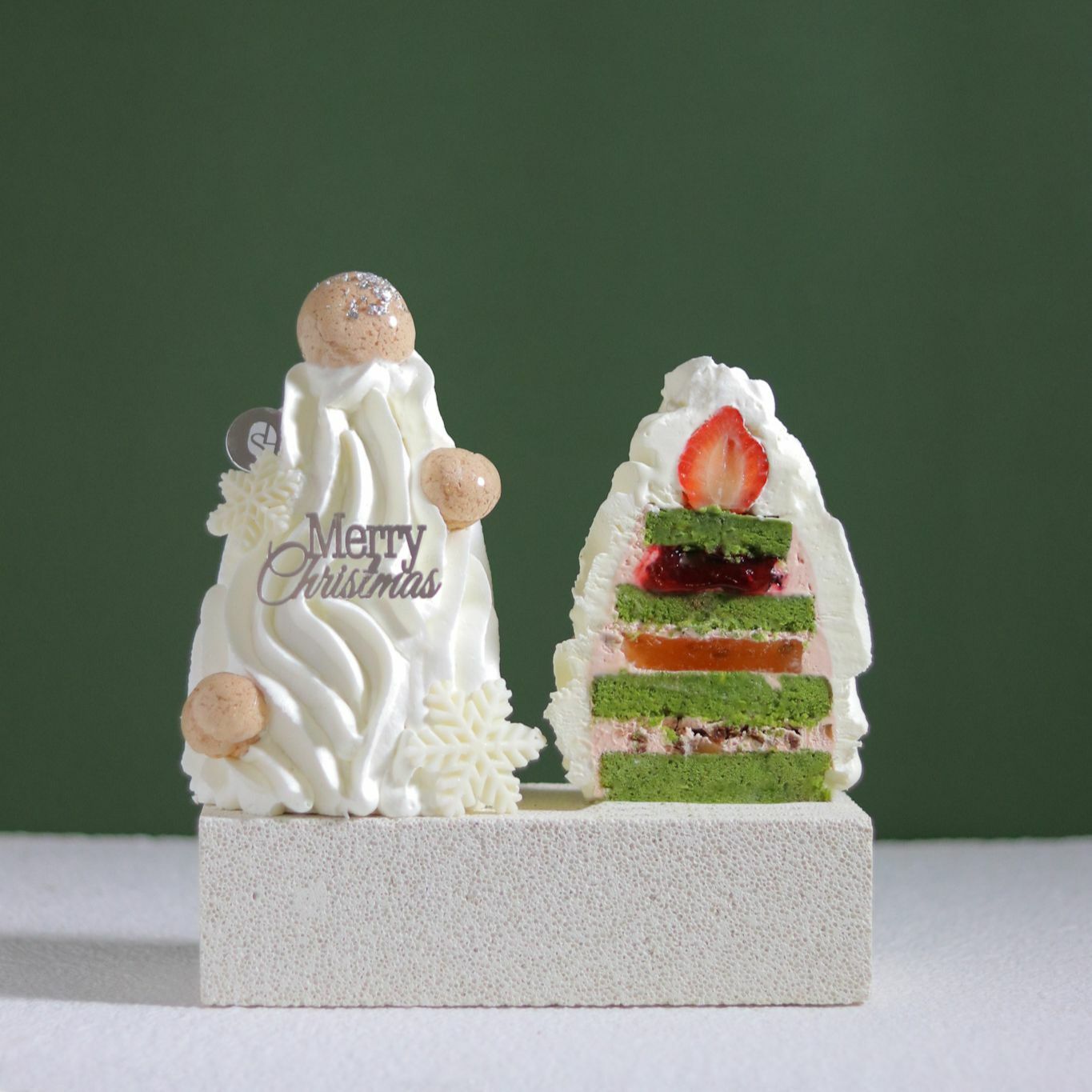 草莓紫蘇梅酒聖誕樹蛋糕