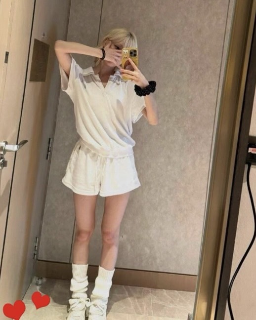 『預購』品牌正規經銷<Aespa 同款!!> WE FLOWER 小花鞋 x 娜小古 NAIXIGU 聯名 時尚百搭 板鞋 德訓鞋 小花鞋 蝴蝶結 男女同款 WF002-2We