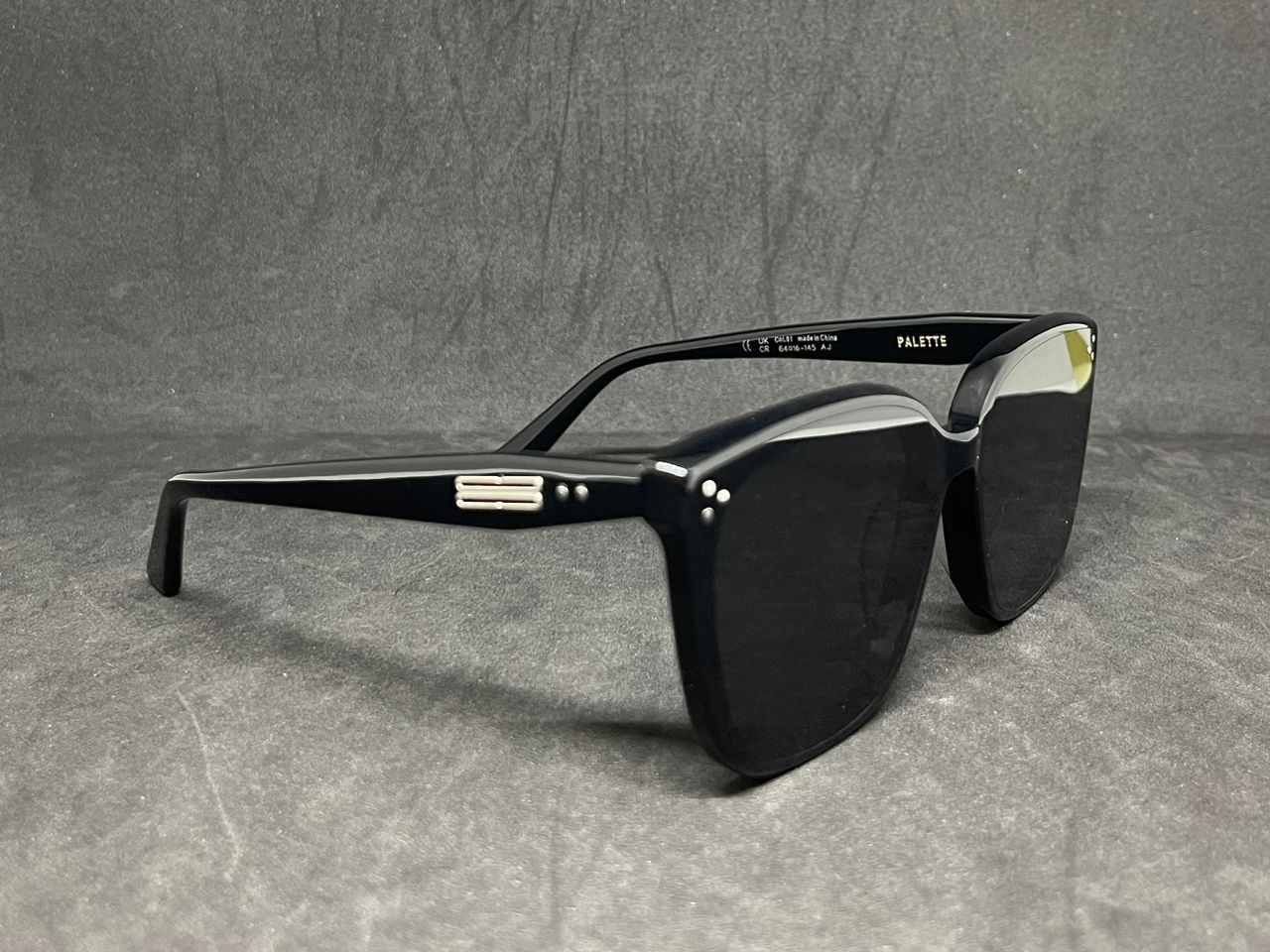 Gentle Monster Palette