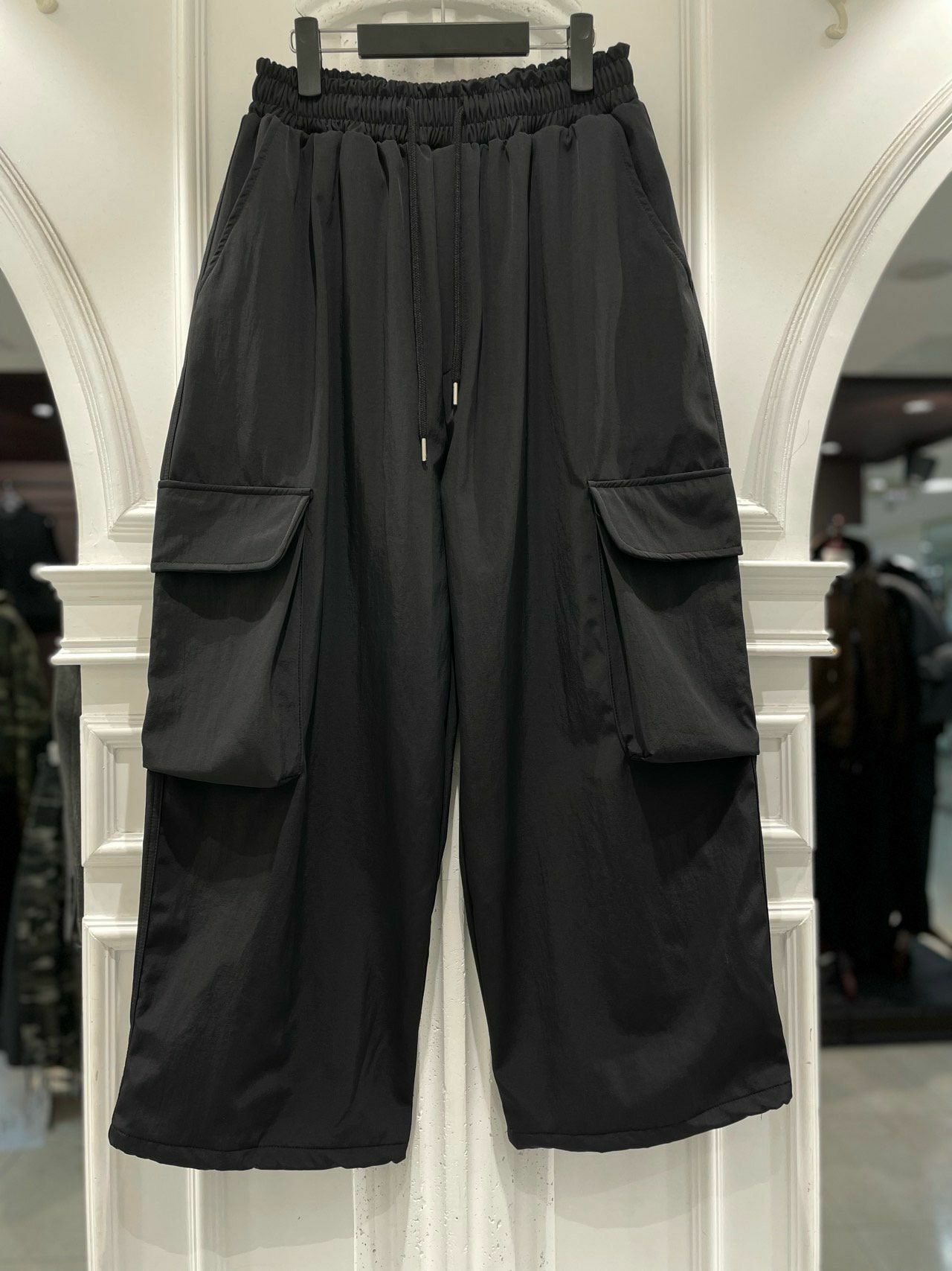 淨色可束腳工裝鬆身褲(薄抓毛底) alife-025P