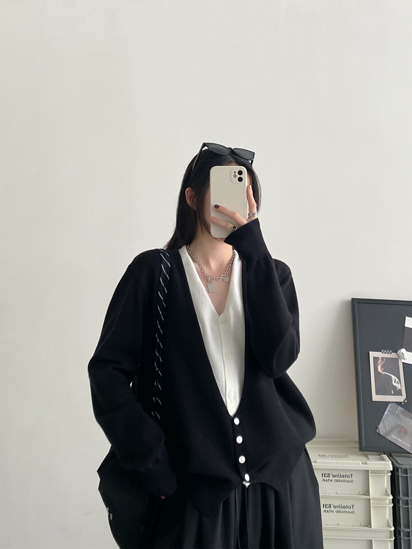 ᴷᴼᴿᴱᴬ 正韓🇰🇷 簡約高級感假兩件針織上衣（兩色）