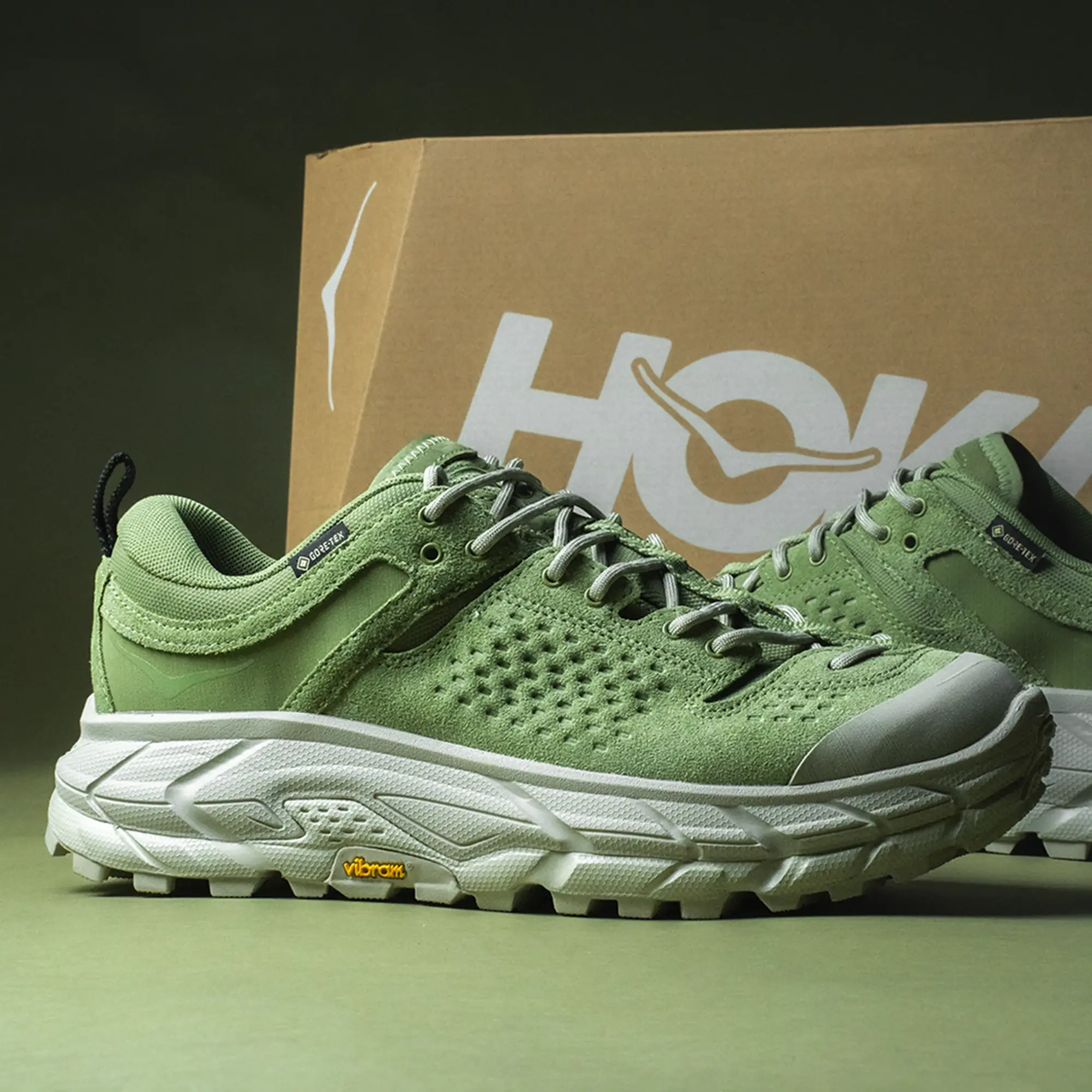 Hoka One One Tor Ultra Low Forest Floor Farro