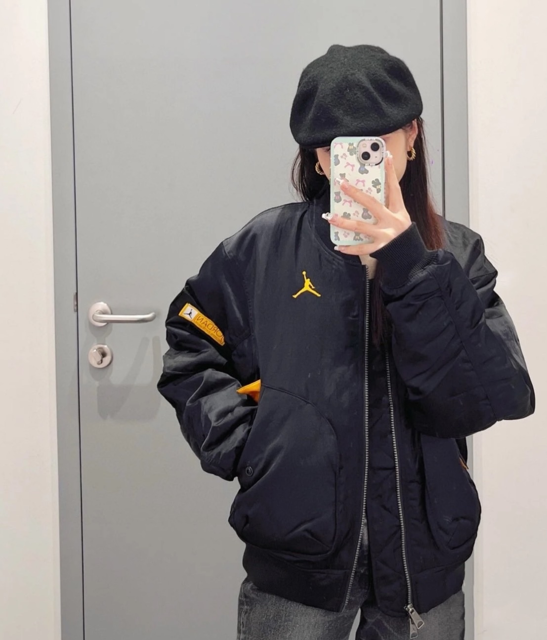 NIKE AIR JORDAN 黑金飛行外套 DN3406-010