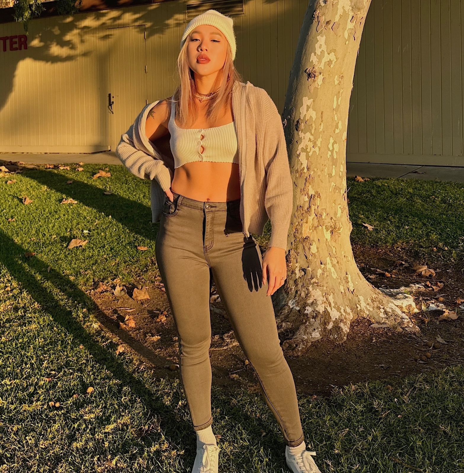 愛心蜜臀🍑煙灰彈力牛仔褲