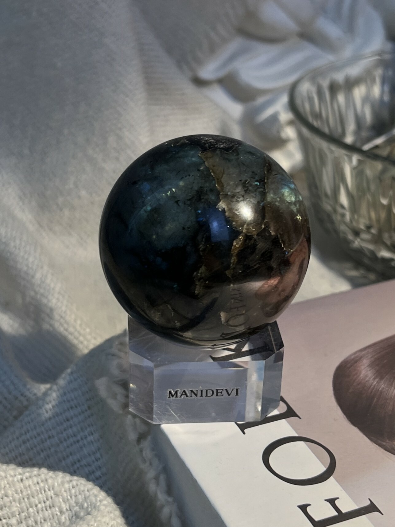 拉長石球 Labradorite