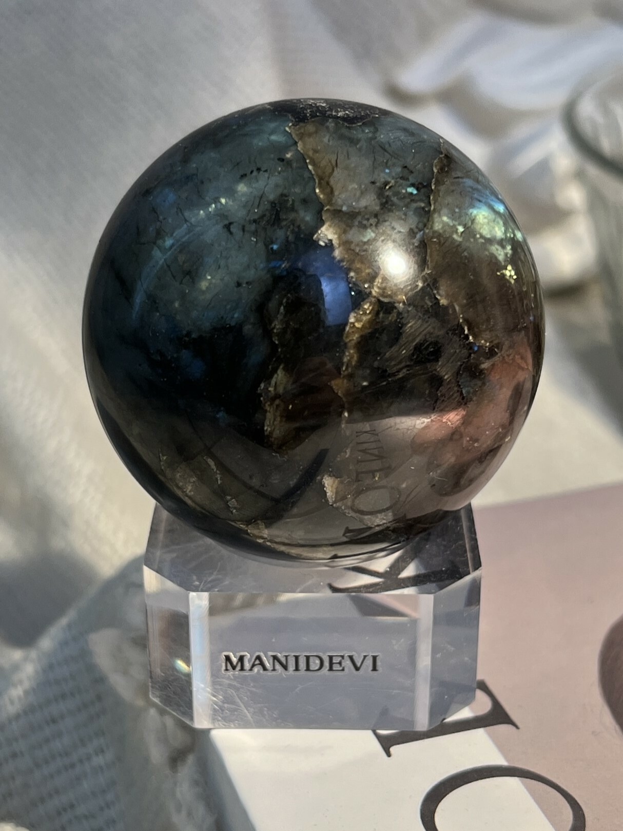 拉長石球 Labradorite