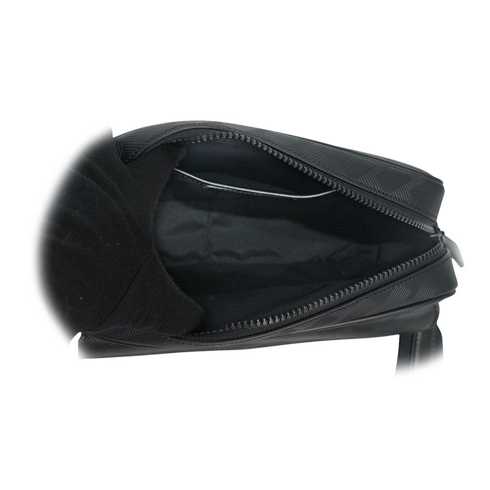 【MONT BLANC】Extreme 3.0 風尚系列 M字釦郵差包(黑色) 131757