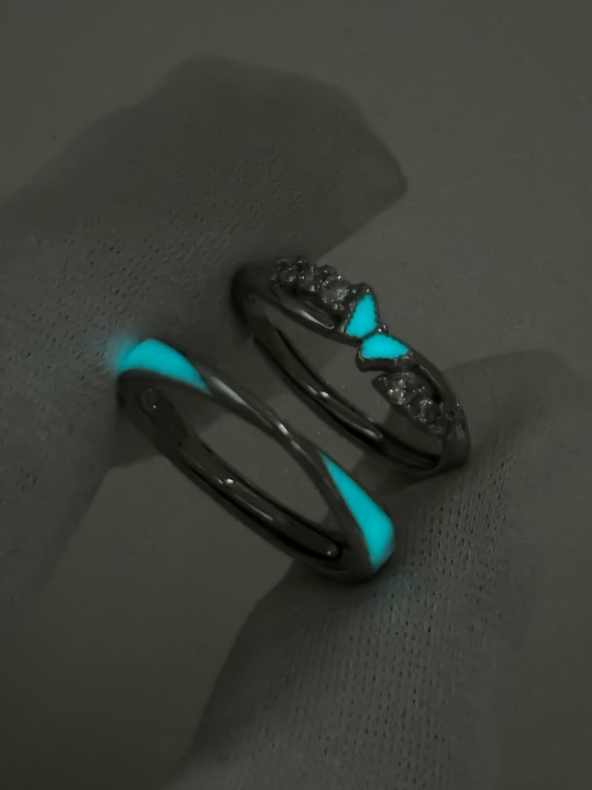 「莫比烏斯和蝴蝶」  情侶戒指💍 免費刻字✒️ 夜光戒指✨