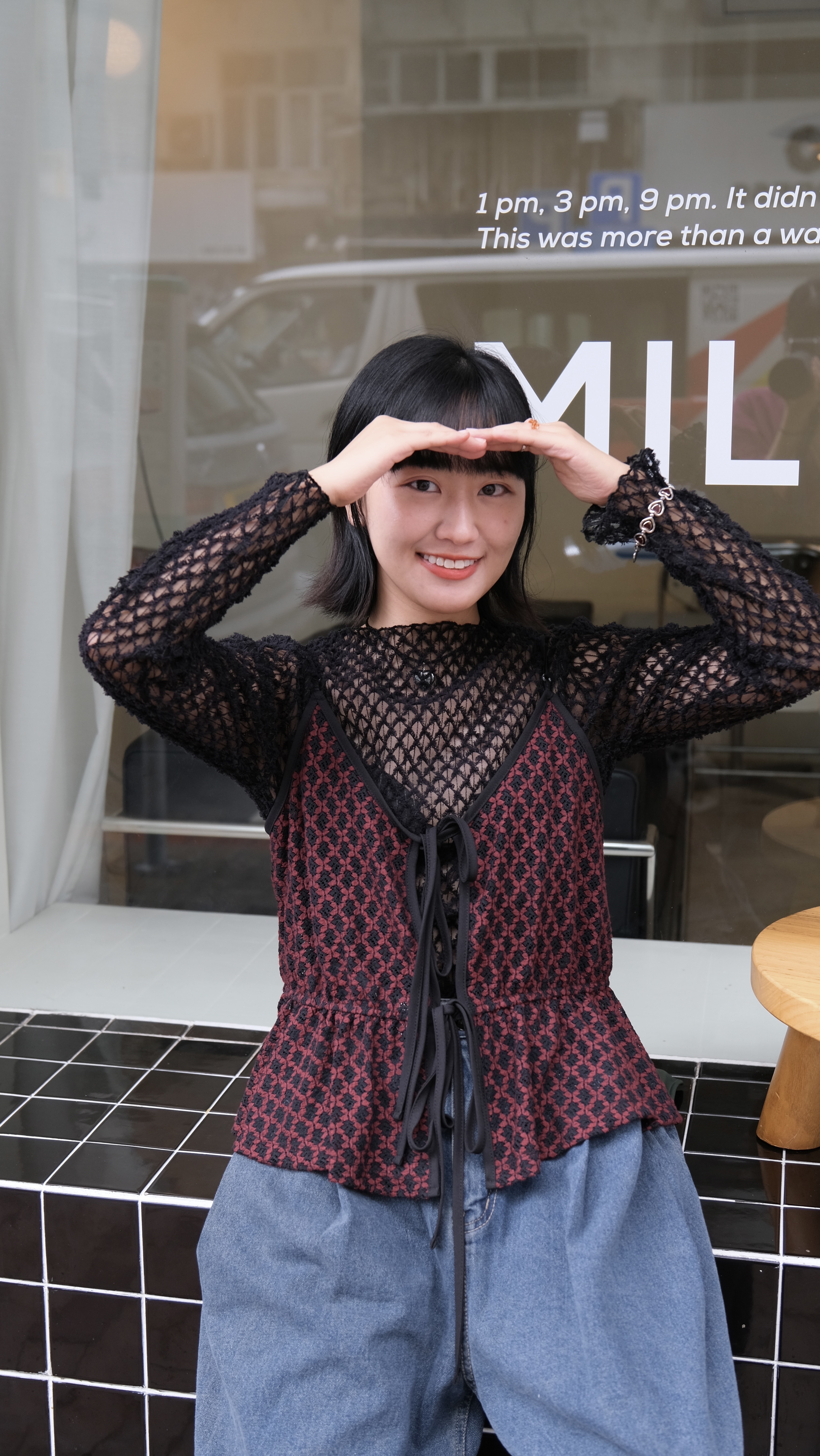 日系毛毛拼洞洞圓領TOP