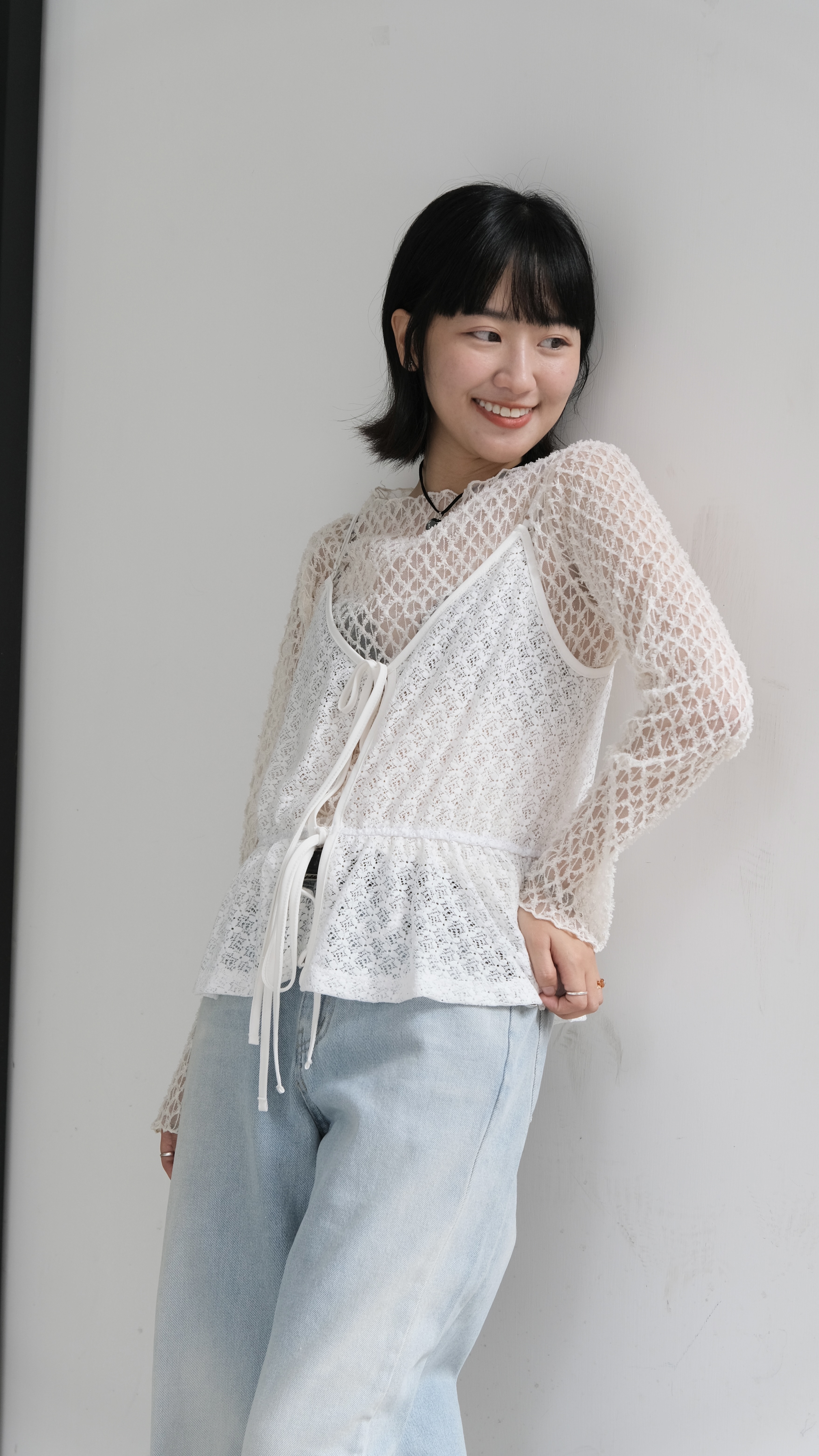 日系毛毛拼洞洞圓領TOP