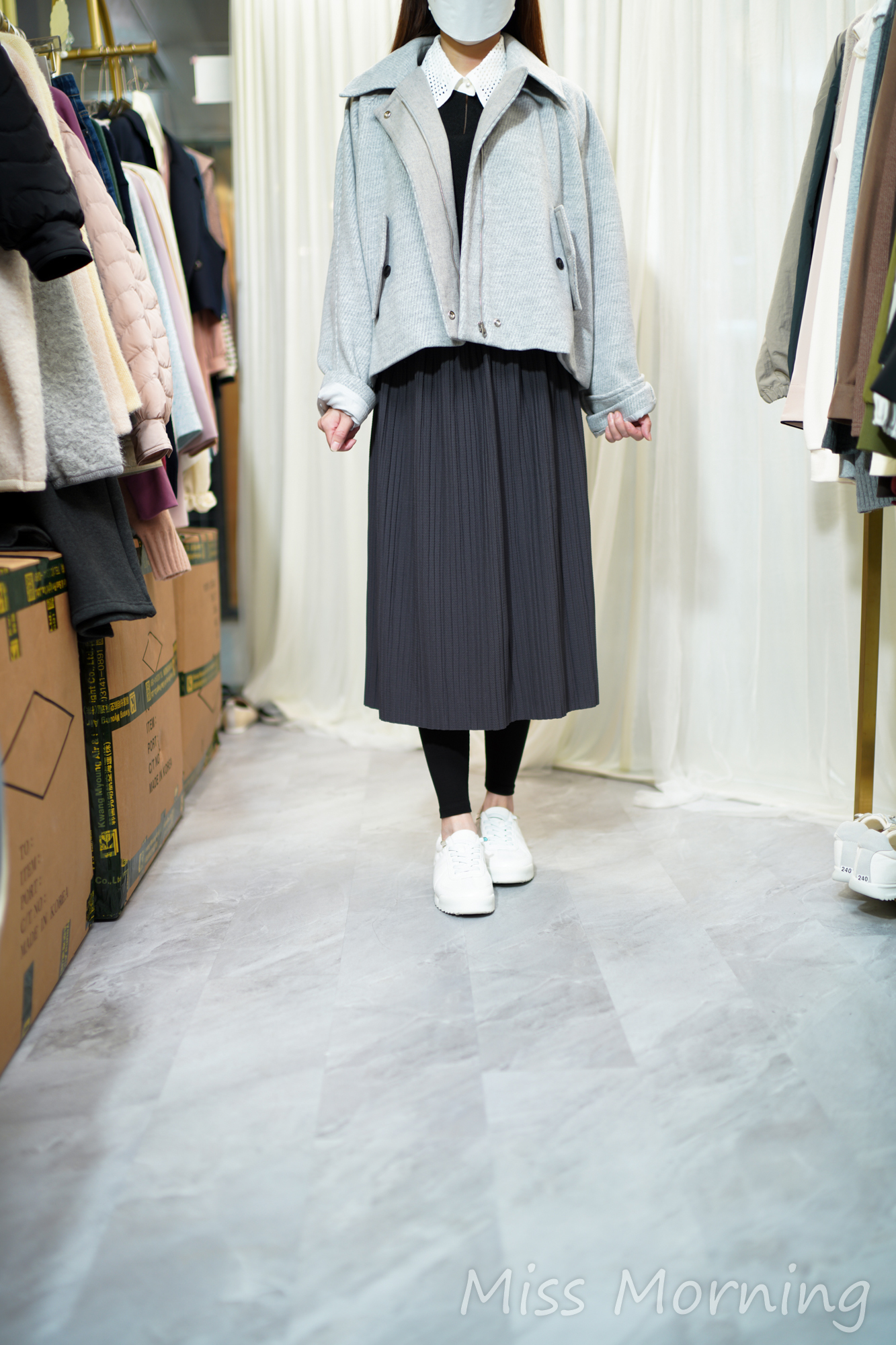 大方有款靚色外套(14320)