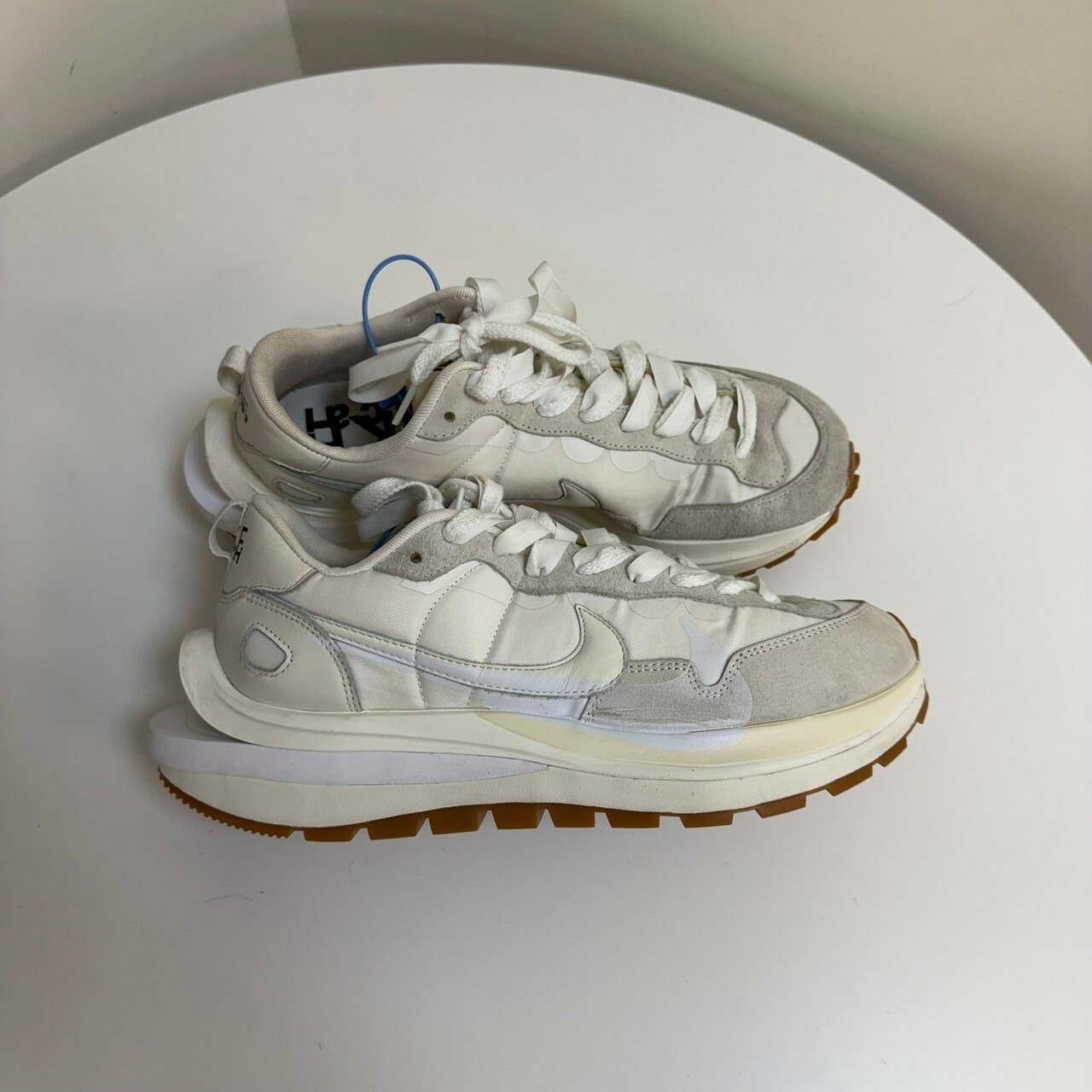 二手美品 Sacai x Nike 聯名限定 質感白生膠解構鞋VaporWaffle