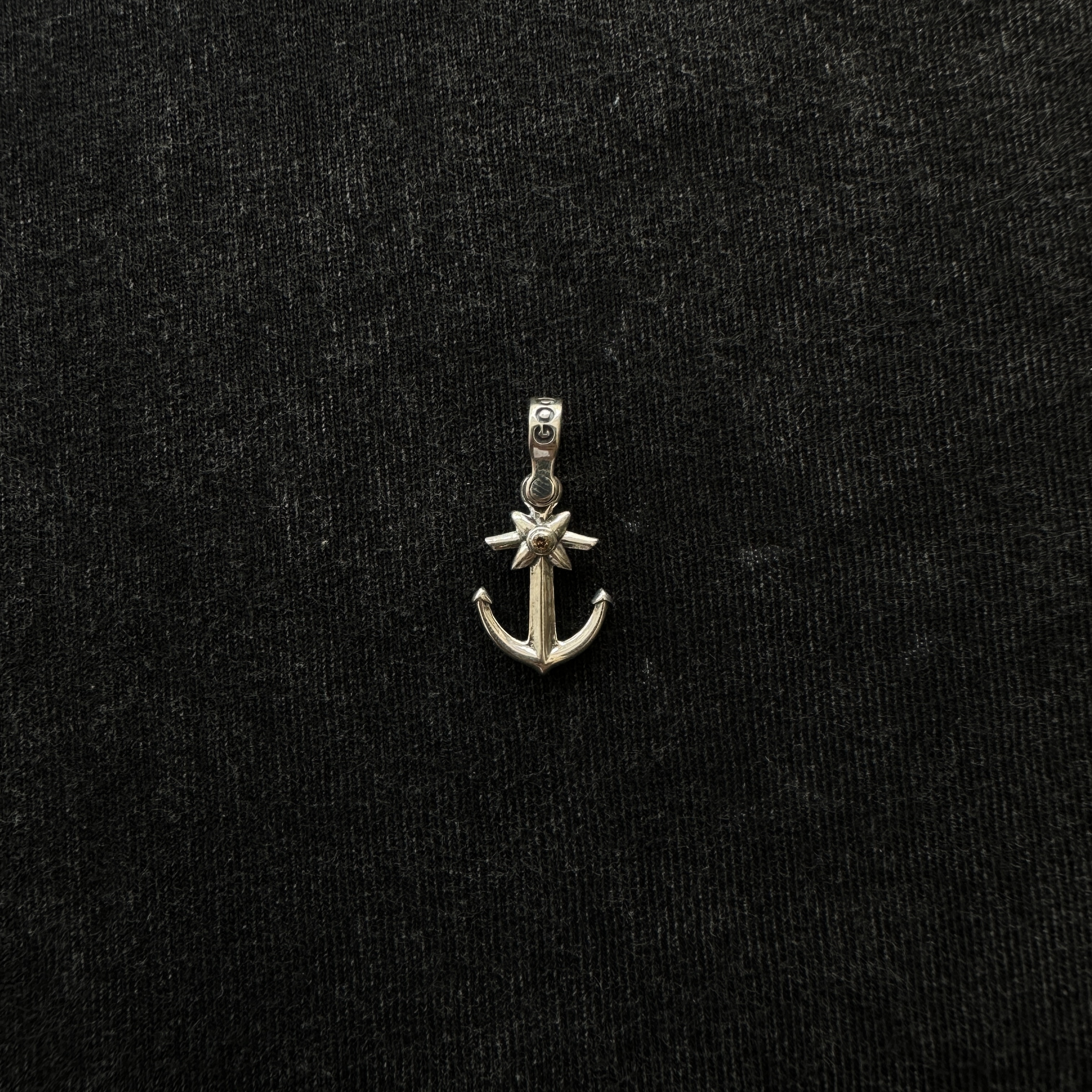 Mini船錨 w/ Brown Diamond