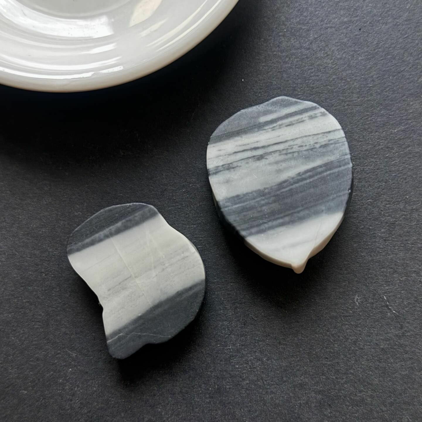 [原石] 太極石 養生石 水晶礦石雕刻件