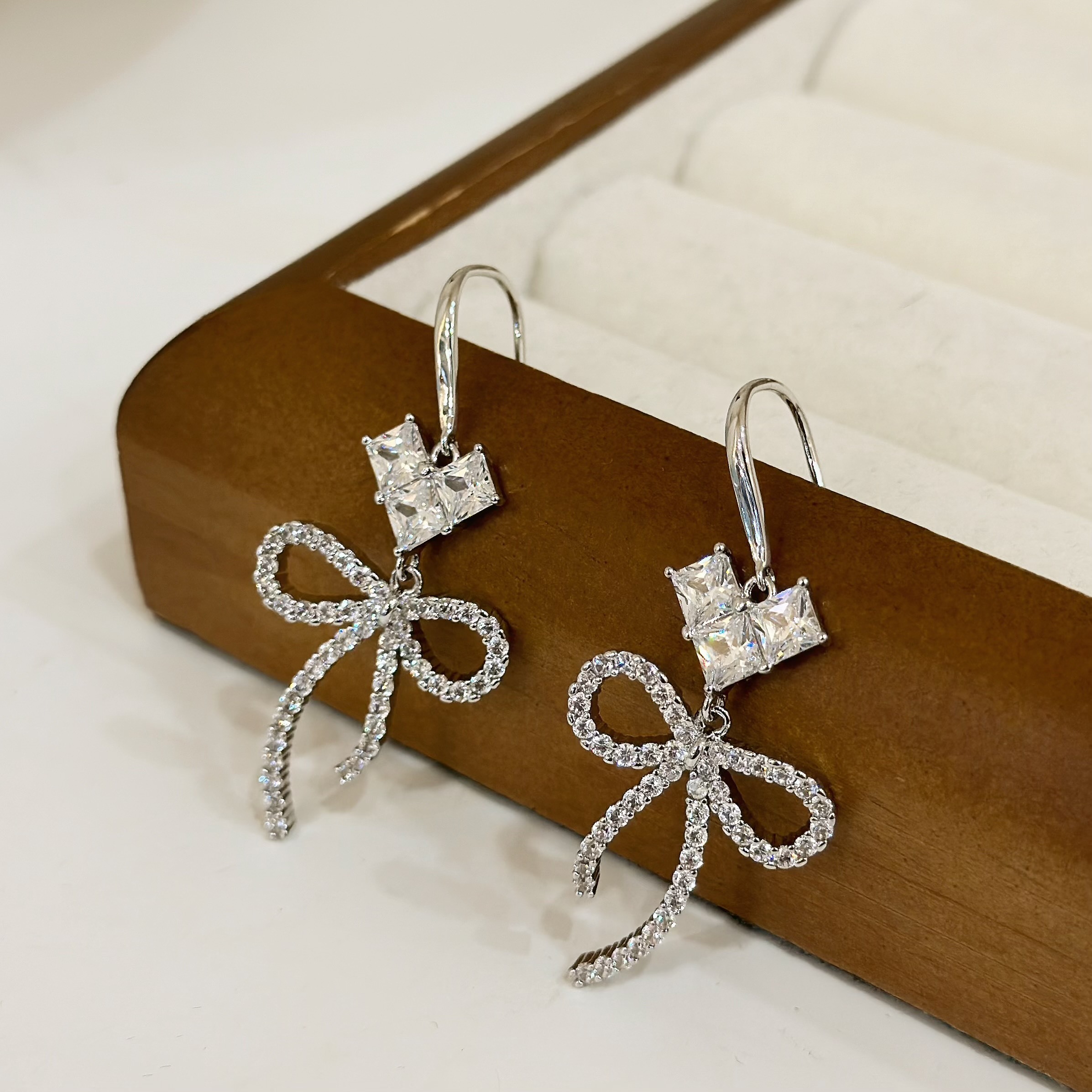 R37鋯石愛心滿鑽蝴蝶結垂吊