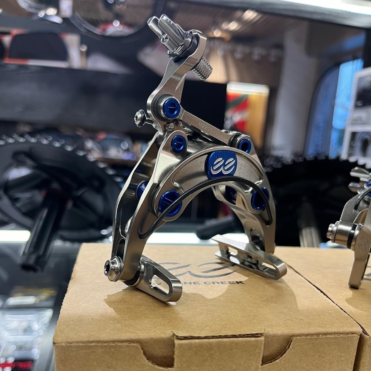 CaneCreek eeBrakes G4 標準剎車夾器- Magnum 限量版