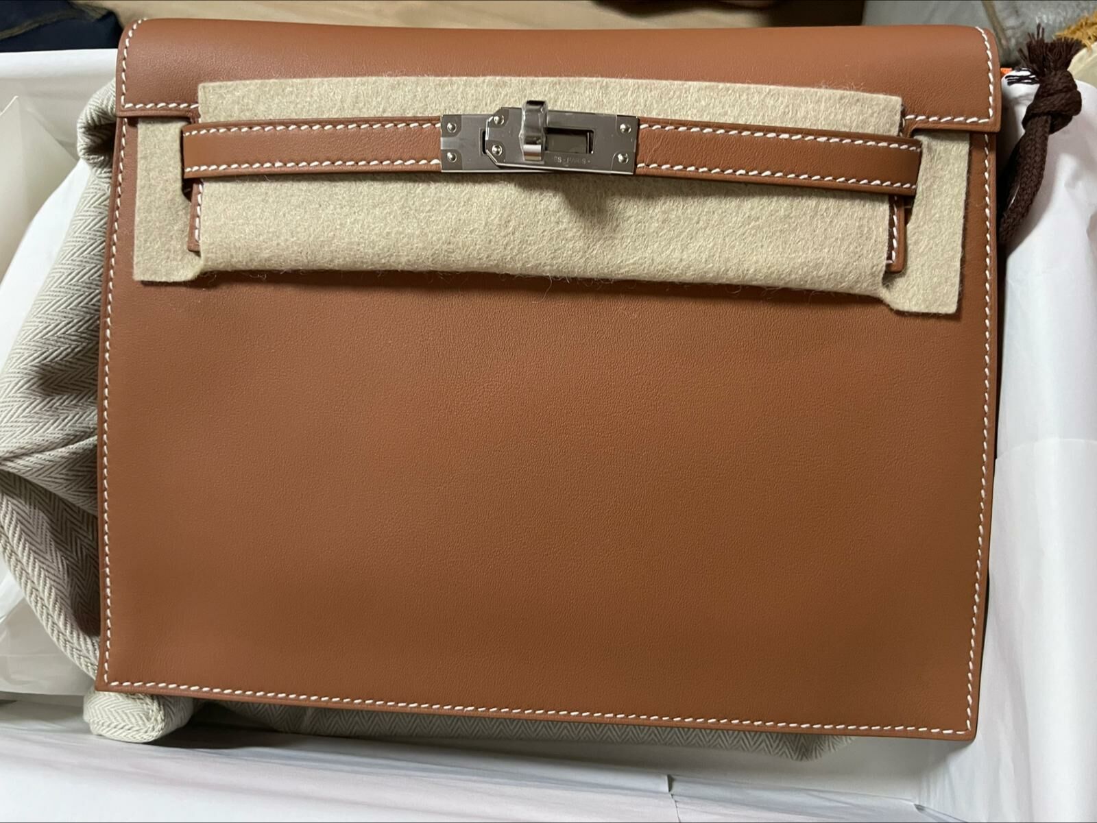 Kelly danse 37 gold ck swift W