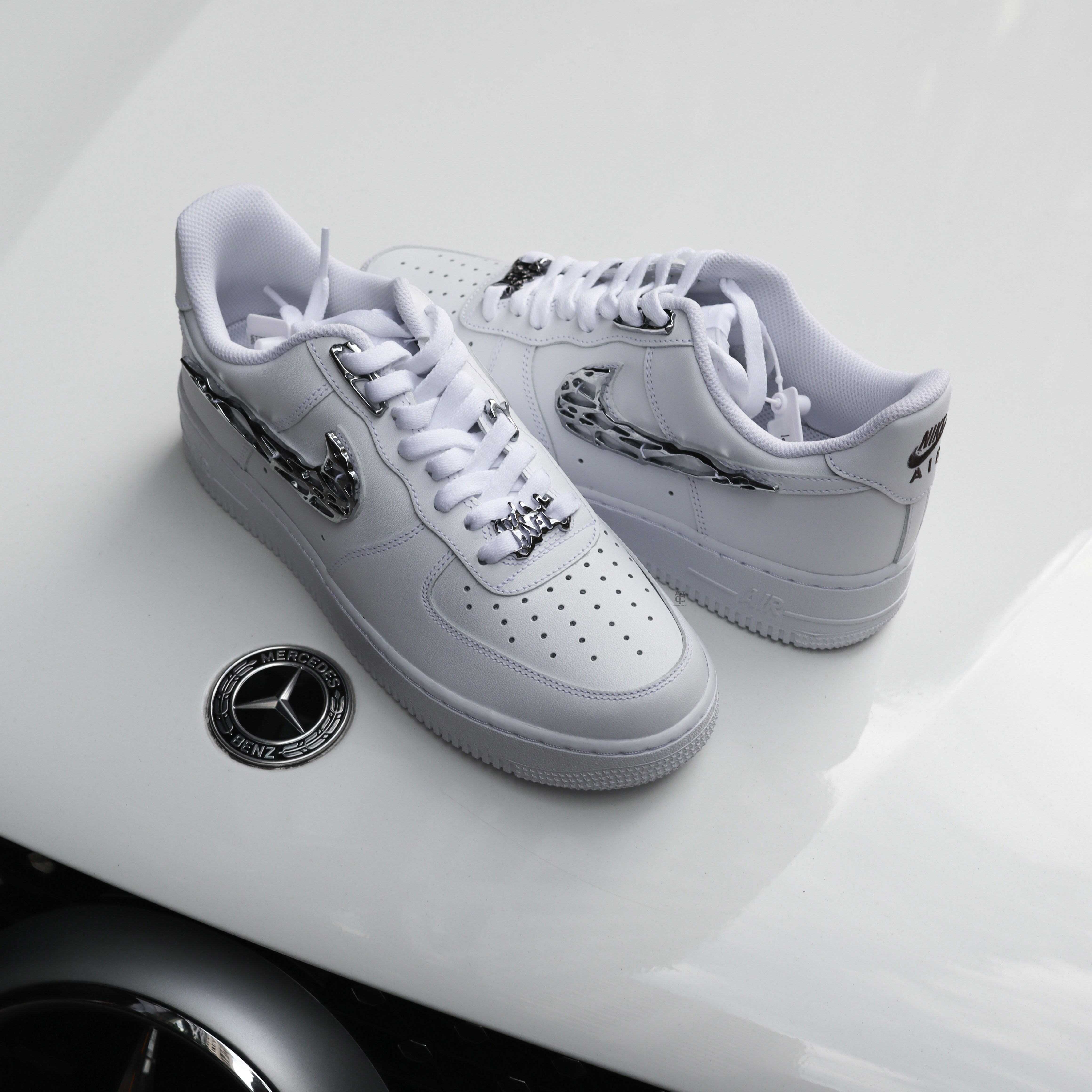 <現貨+預購> 【訂製鞋款】NIKE AIR FORCE 1 AF1 金屬液態銀 騎士縫線 CW2288111