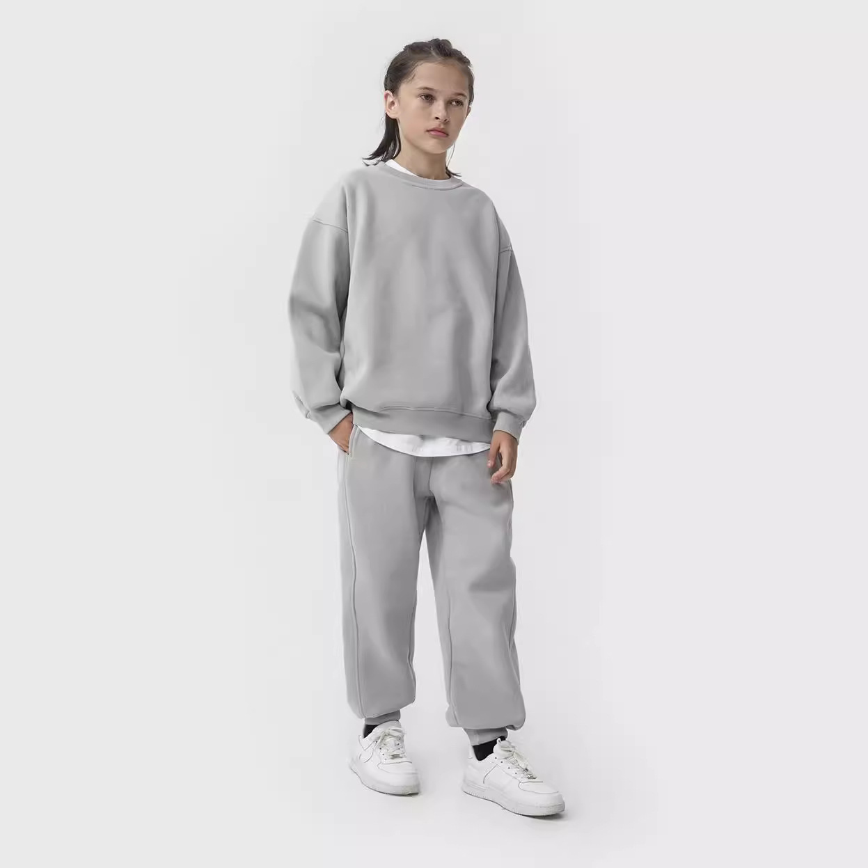 潮牌淺灰色加絨寬鬆衛衣