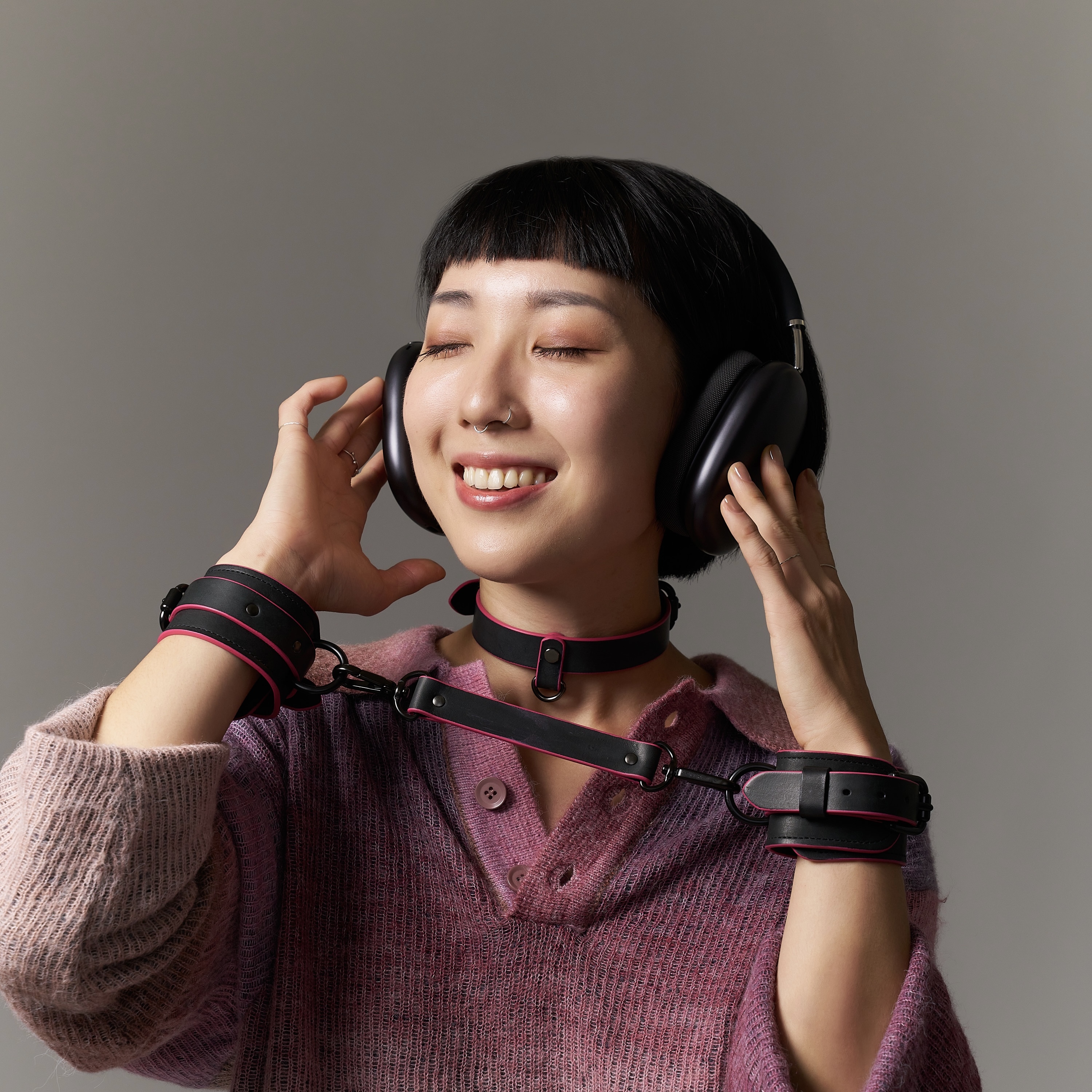 【Minzo.king聯名】黑粉手銬