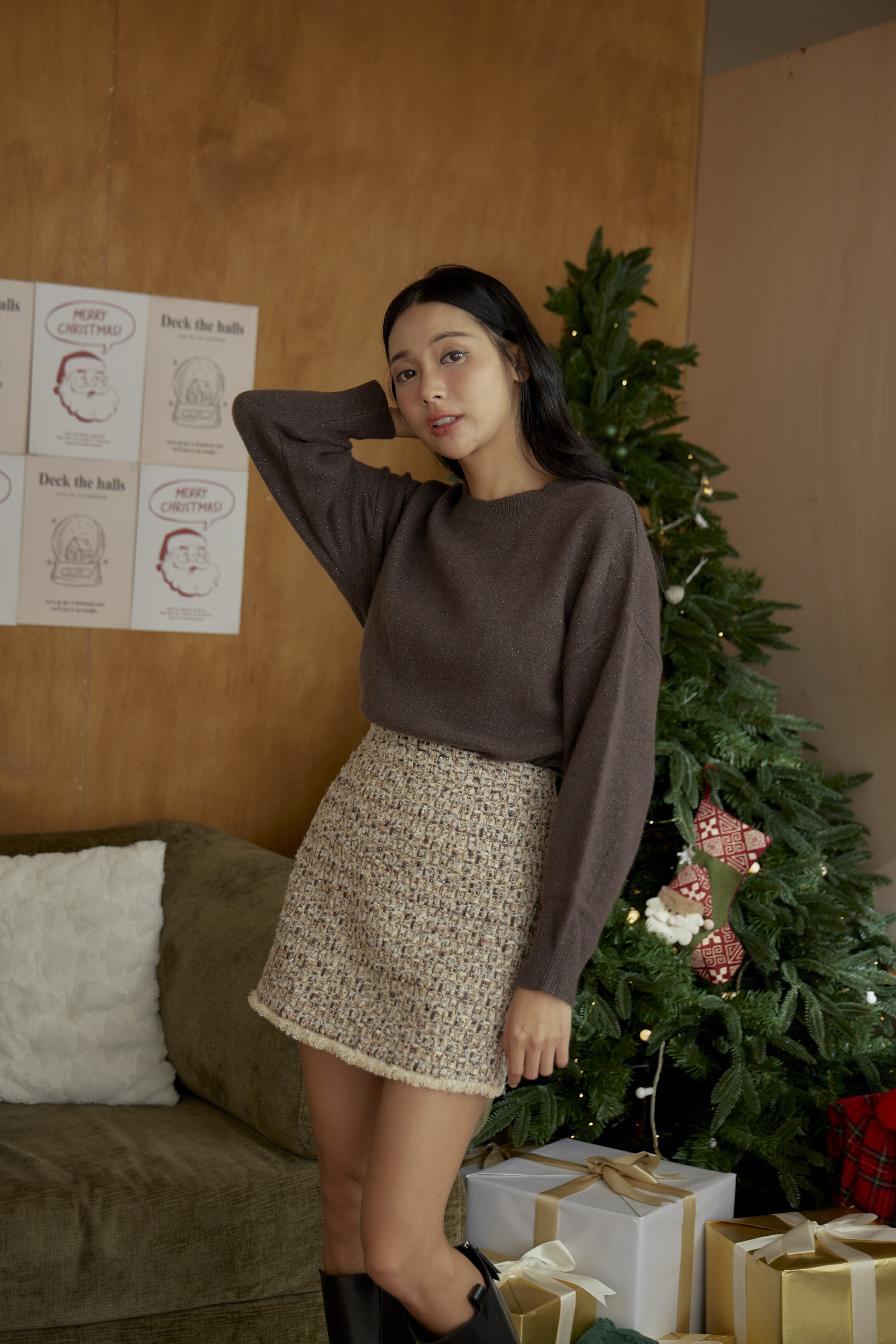 100%暖暖羊-低調細閃針織毛衣(深棕)